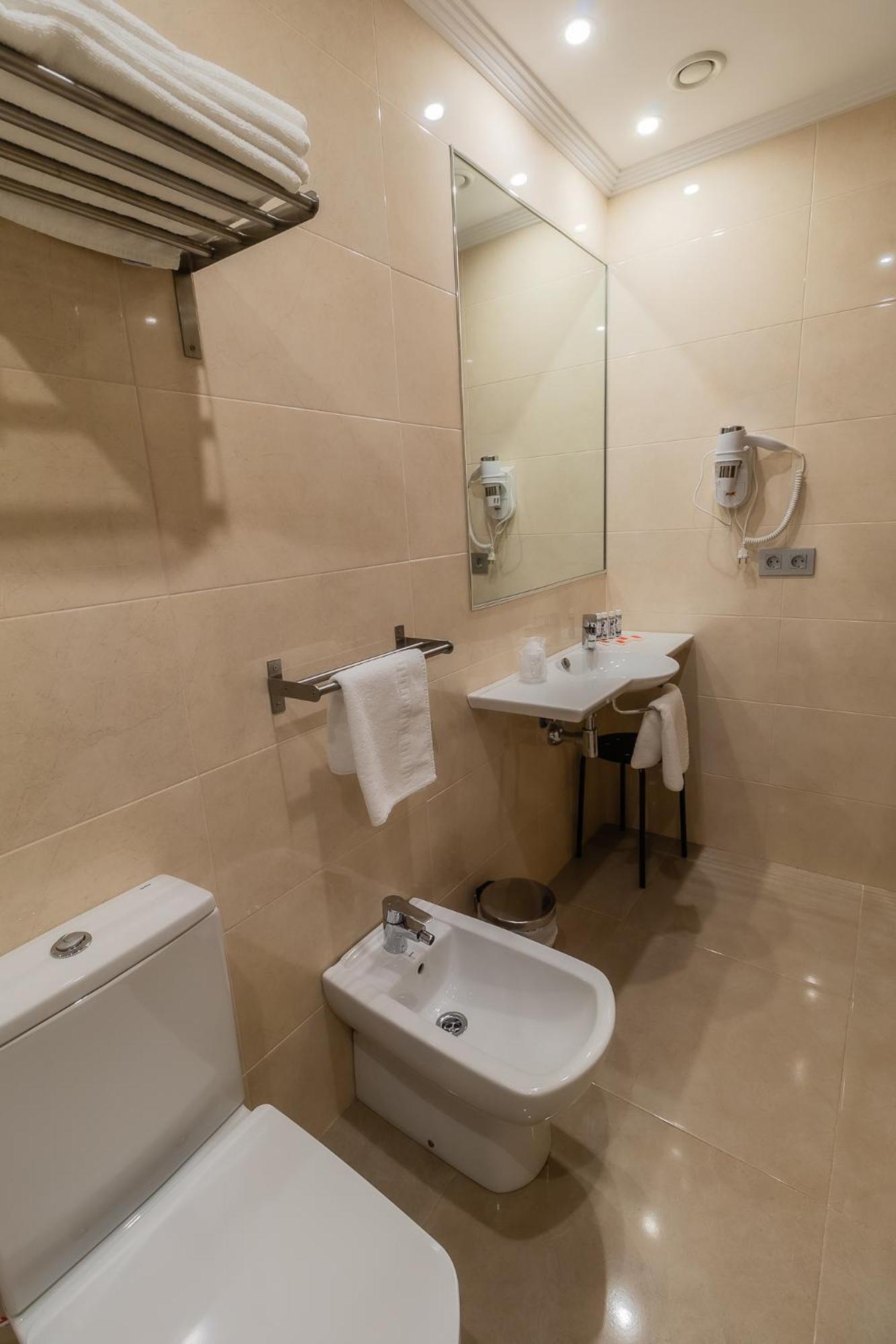Apartamentos & casas rurales Santo Domingo de Silos
