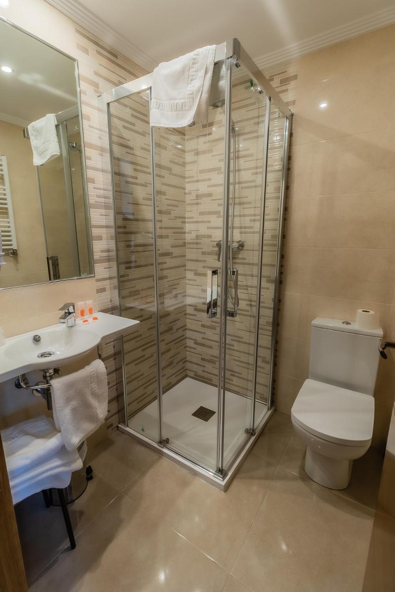 Apartamentos & casas rurales Santo Domingo de Silos