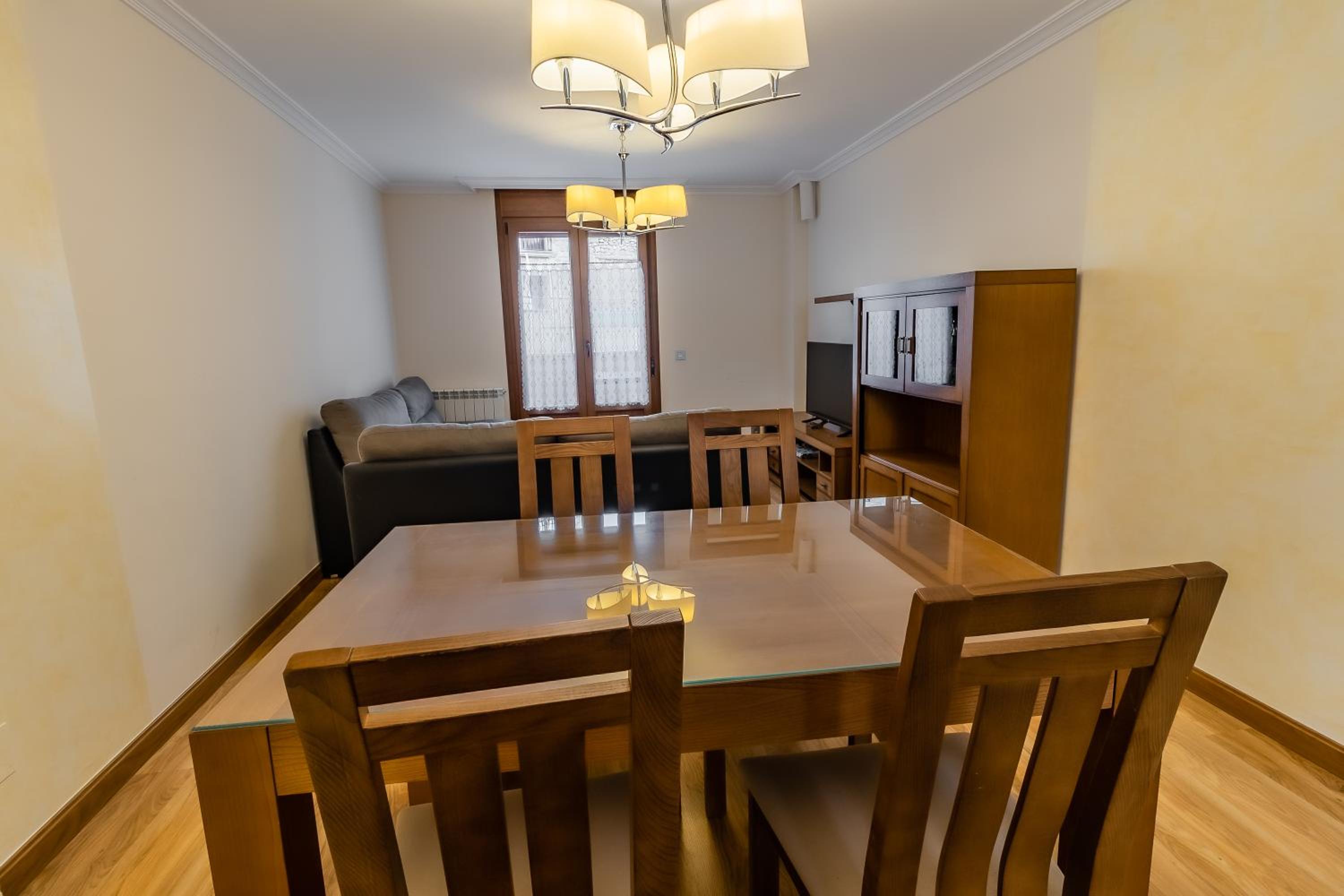 Apartamentos & casas rurales Santo Domingo de Silos