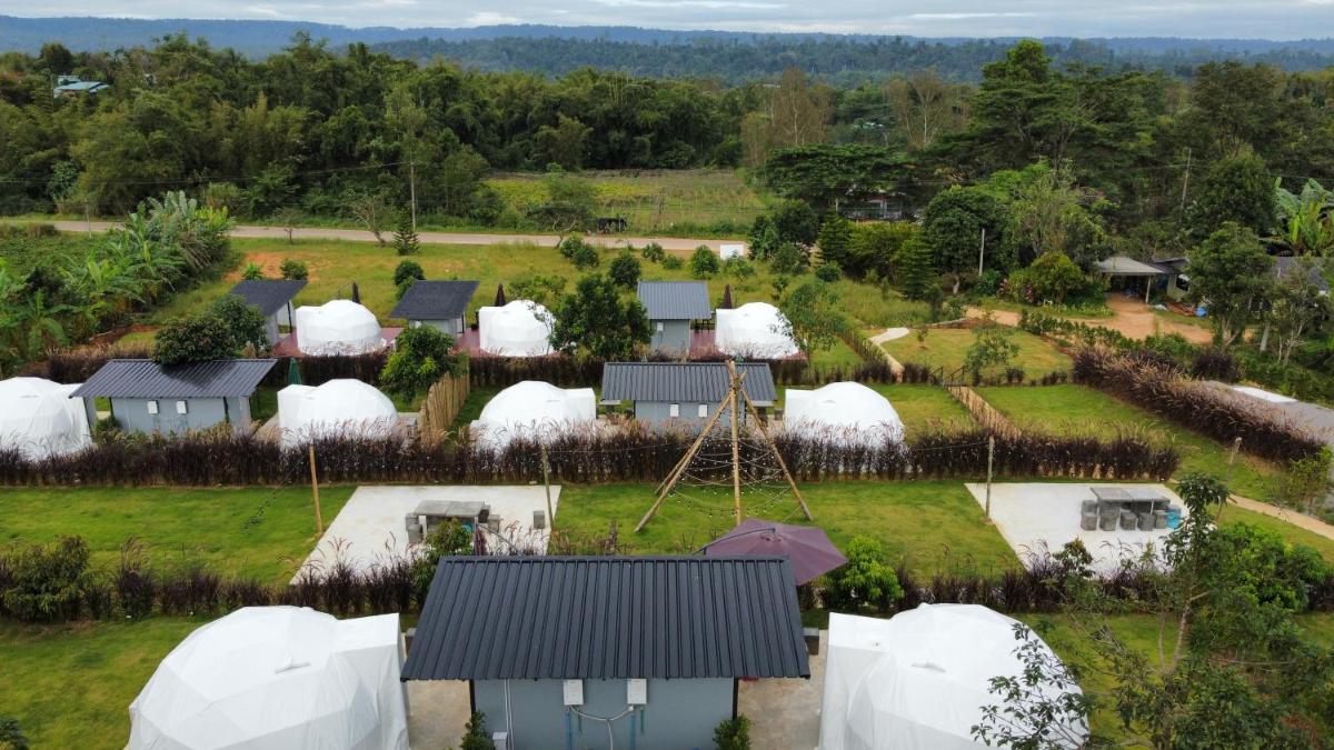Lung Bun Camp Dome Tent view 4