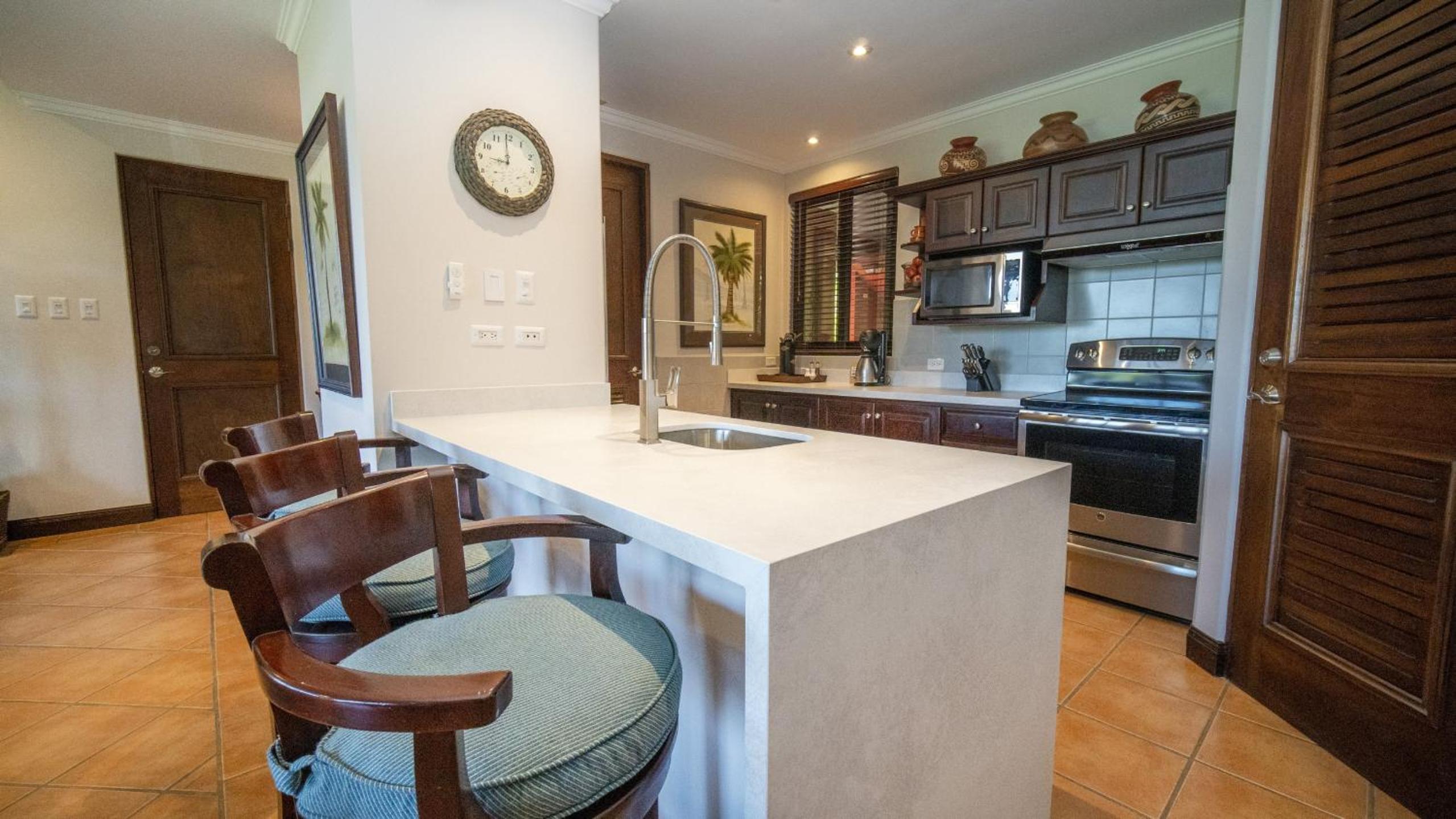 Boungainvillea 7105 Luxury Apartment - Reserva Conchal