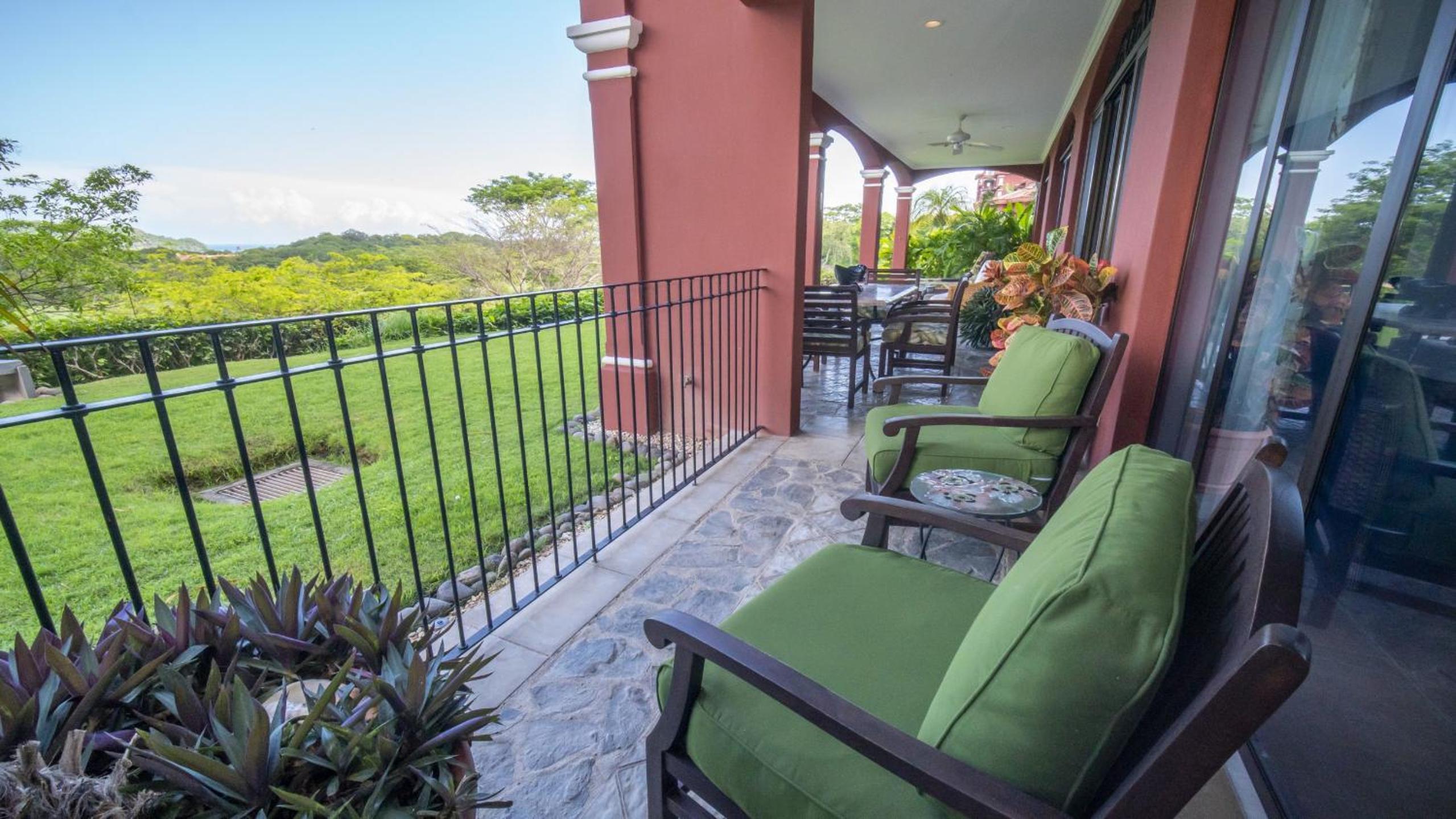 Boungainvillea 7105 Luxury Apartment - Reserva Conchal