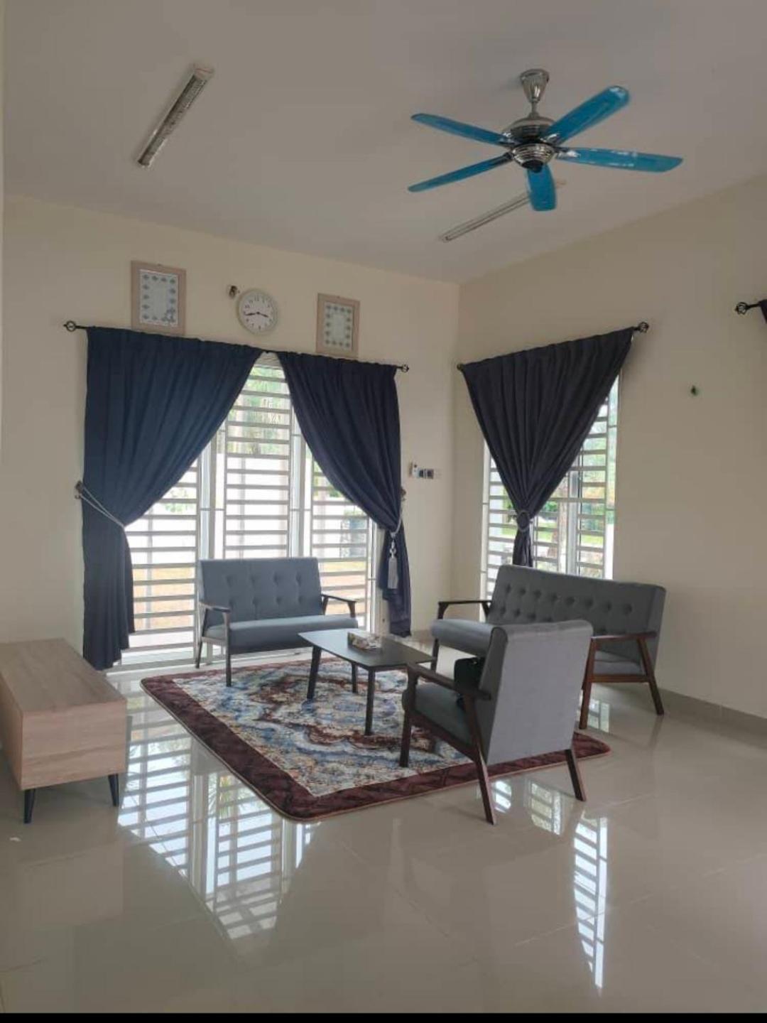 Pro-Qaseh Room Stay , Darulaman Lake Home photo 3