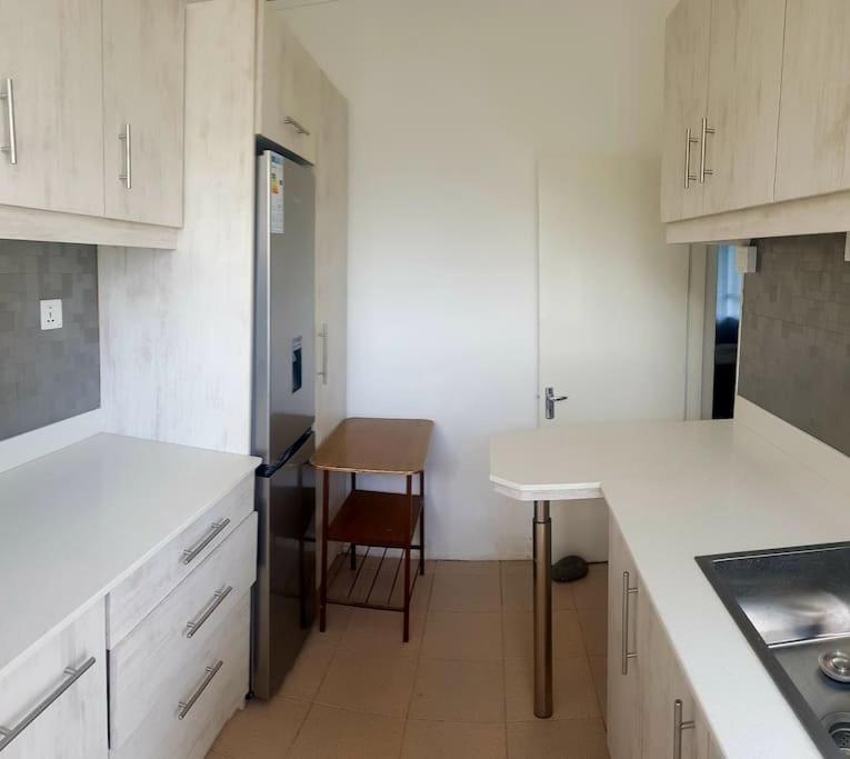 Appartement modeste au centre ville, tramway photo 2