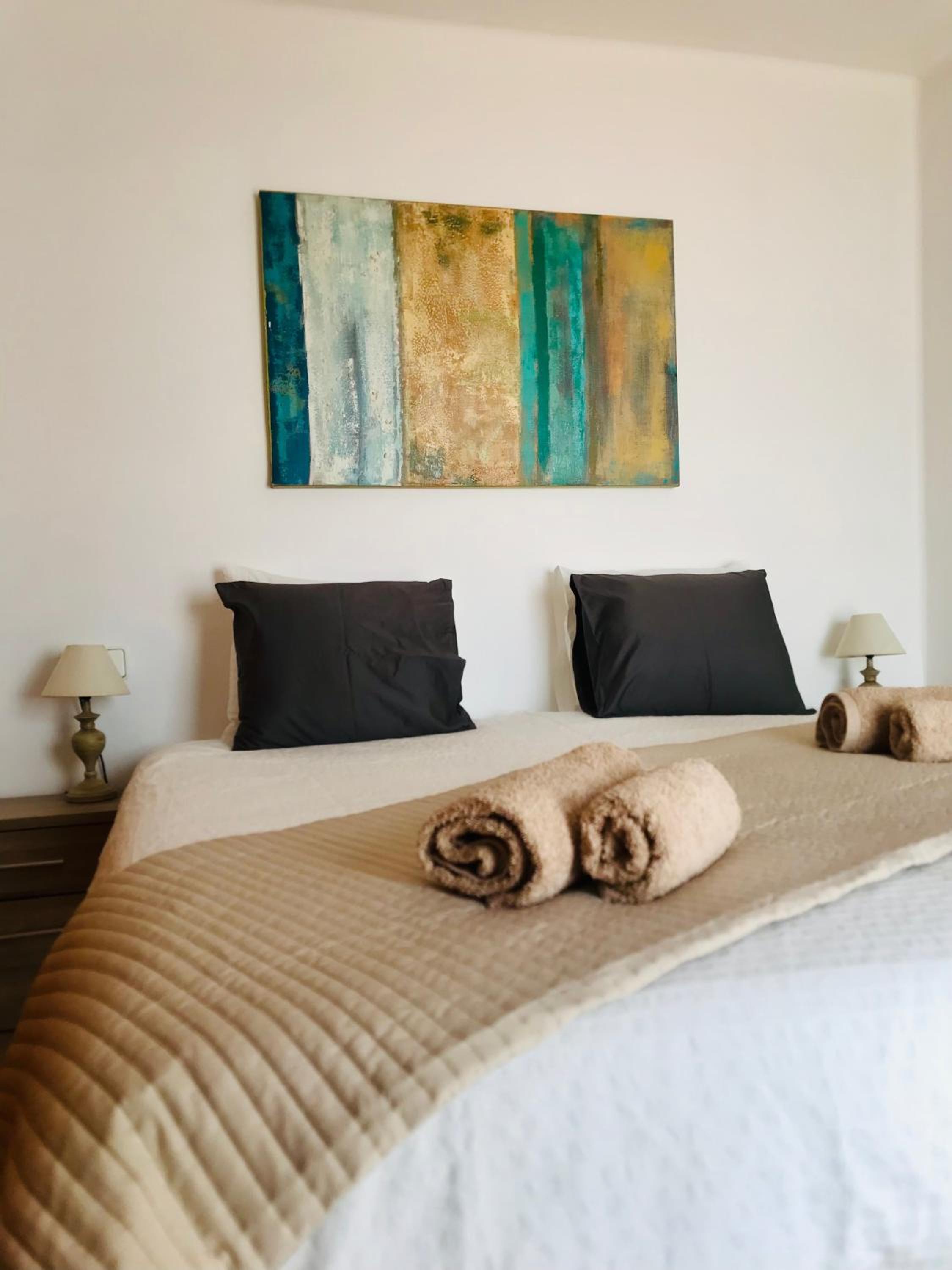 Cozy Waterman beach house photo 2