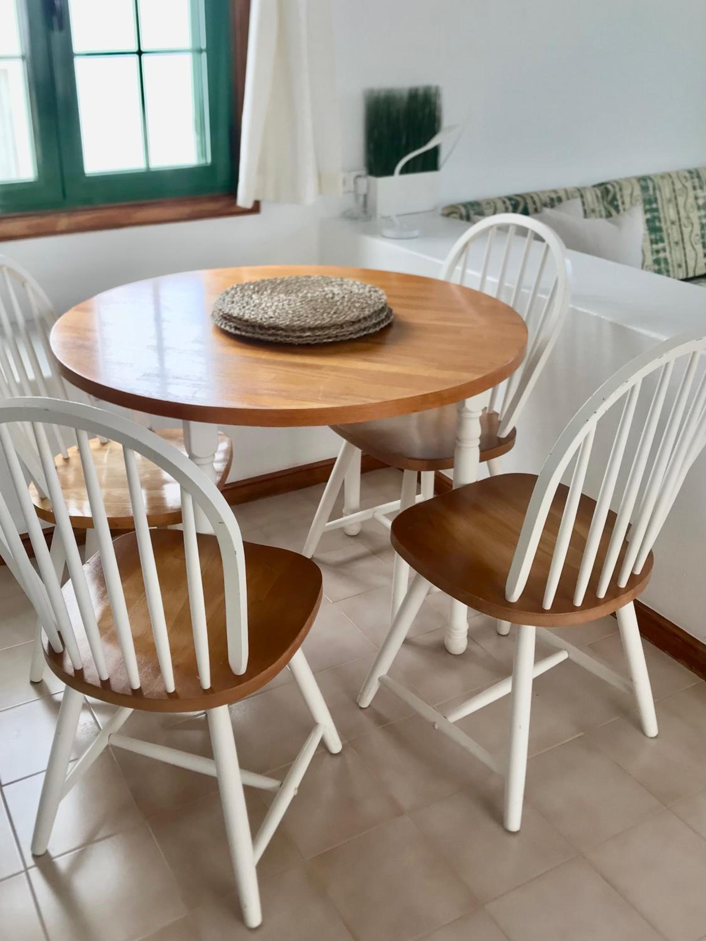 Cozy Waterman beach house