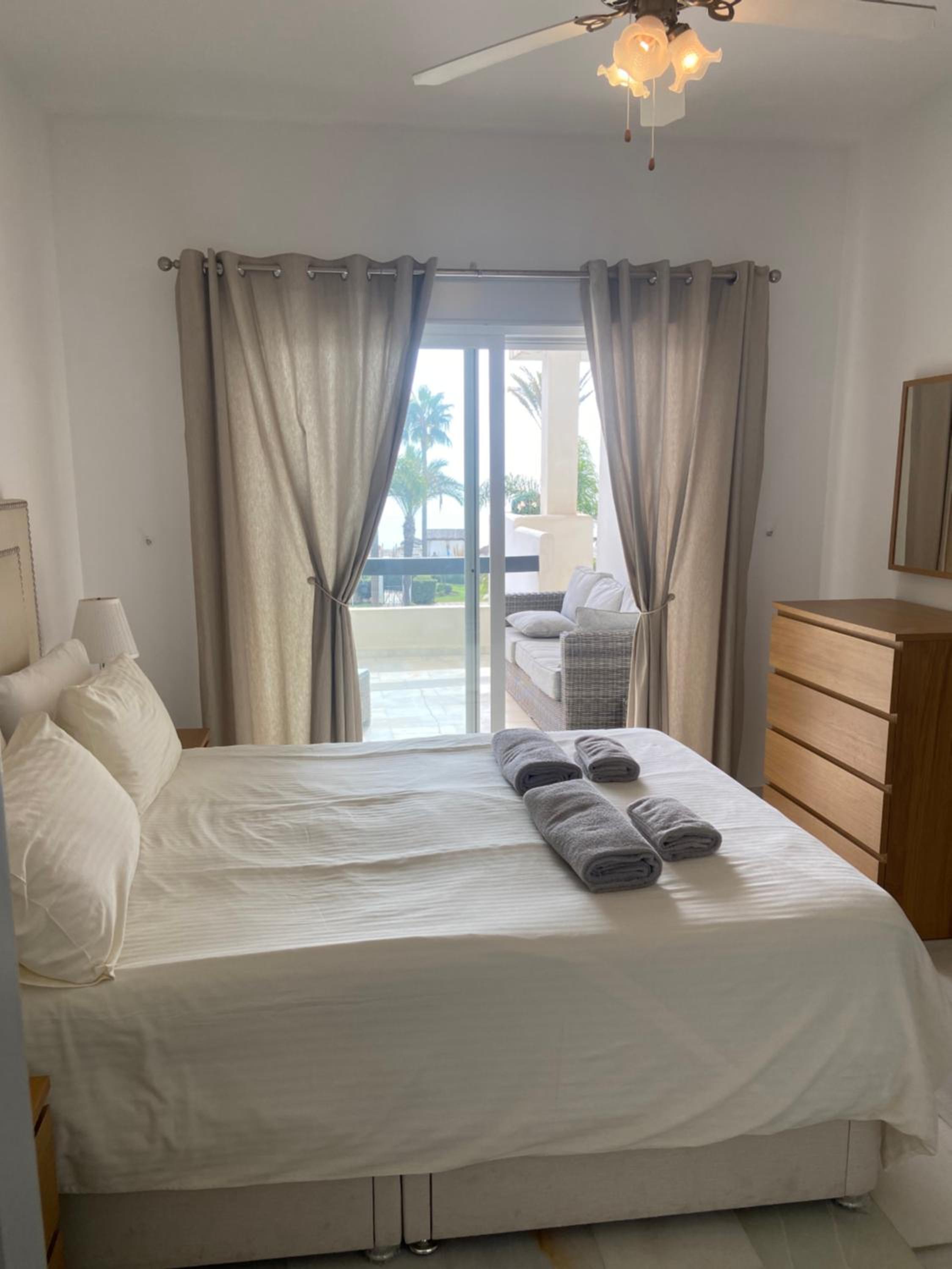 ARRUZAFA PLAYA Beachfront apartment La Cala de Mijas