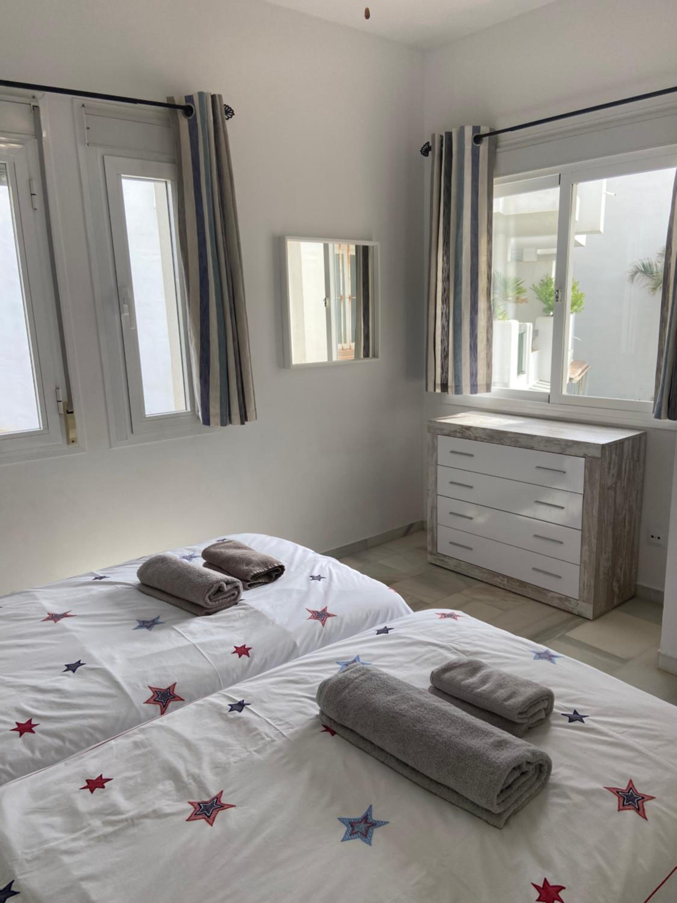 ARRUZAFA PLAYA Beachfront apartment La Cala de Mijas