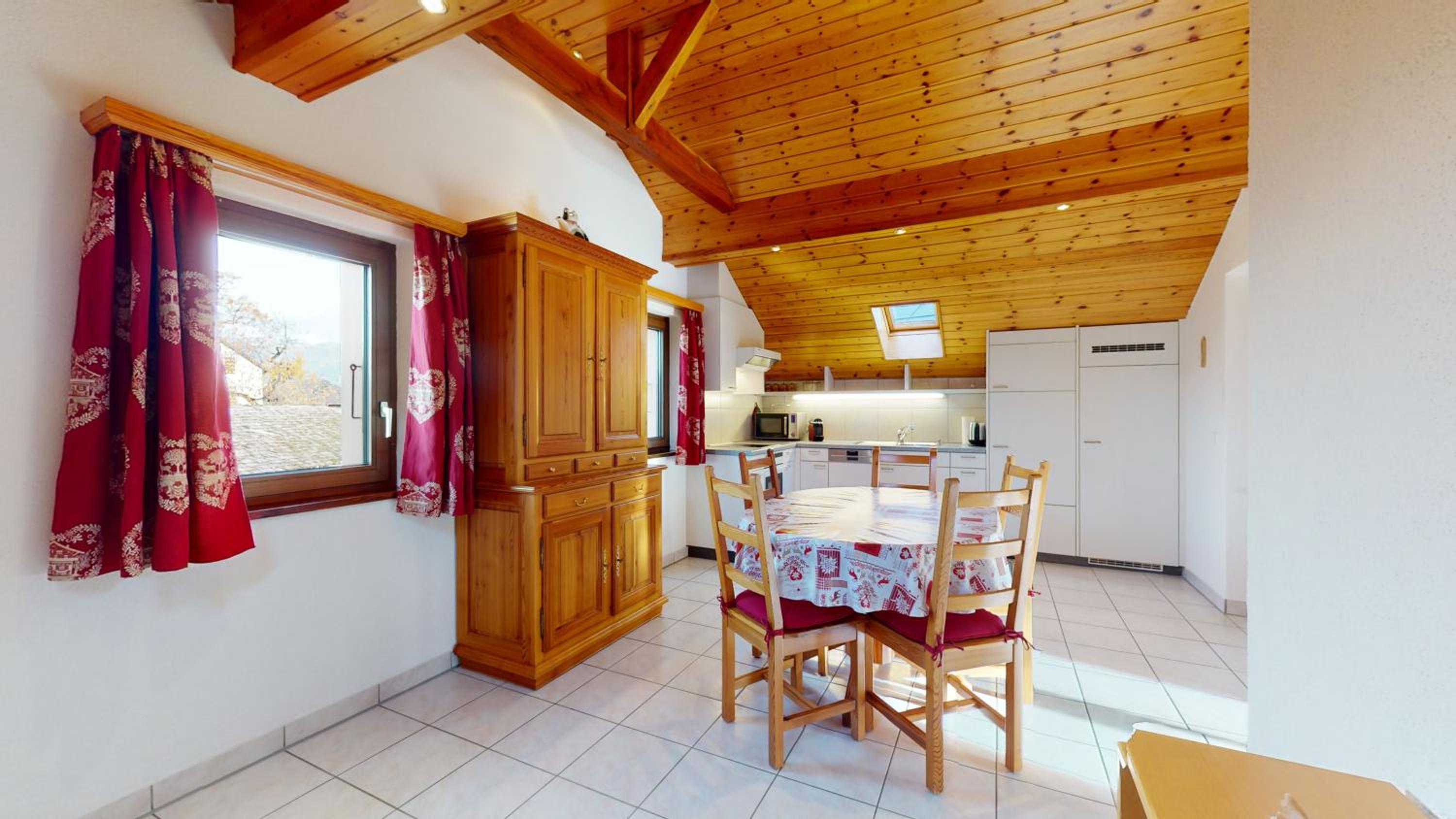 Superb family apartment in centre of the village of Vercorin