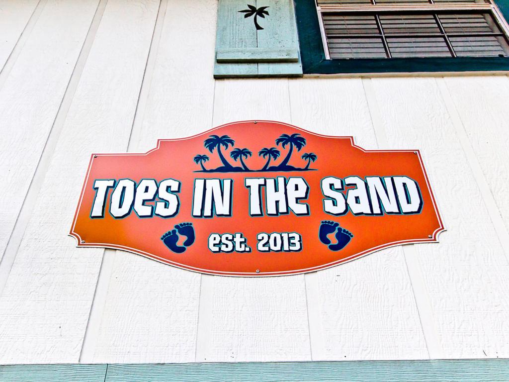 Toes in the Sand view 4