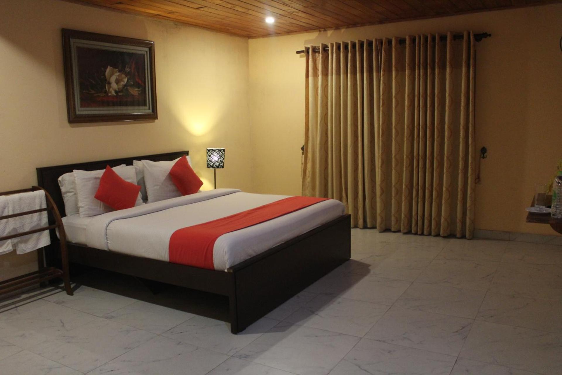 Maha Royal Hotel