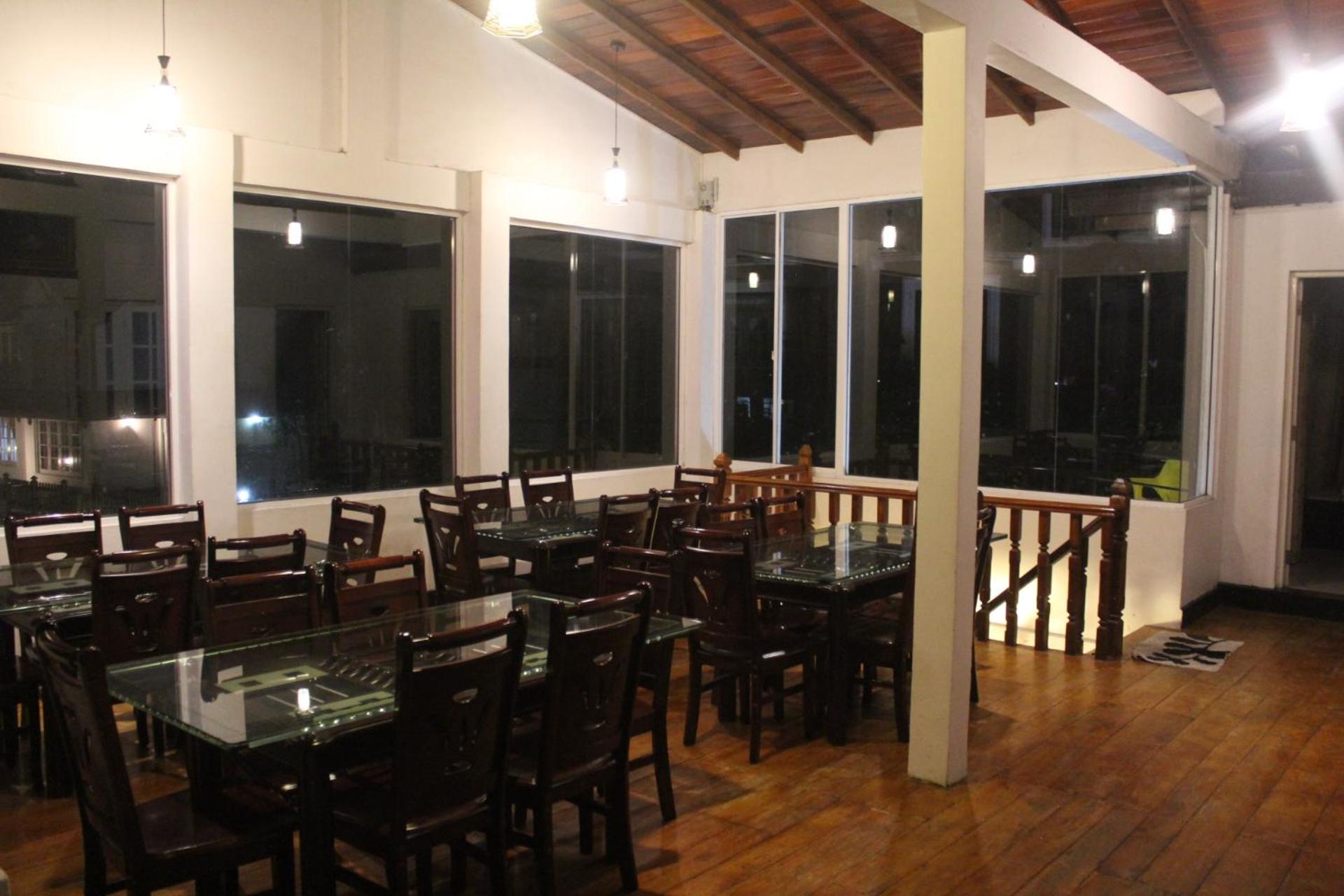Maha Royal Hotel