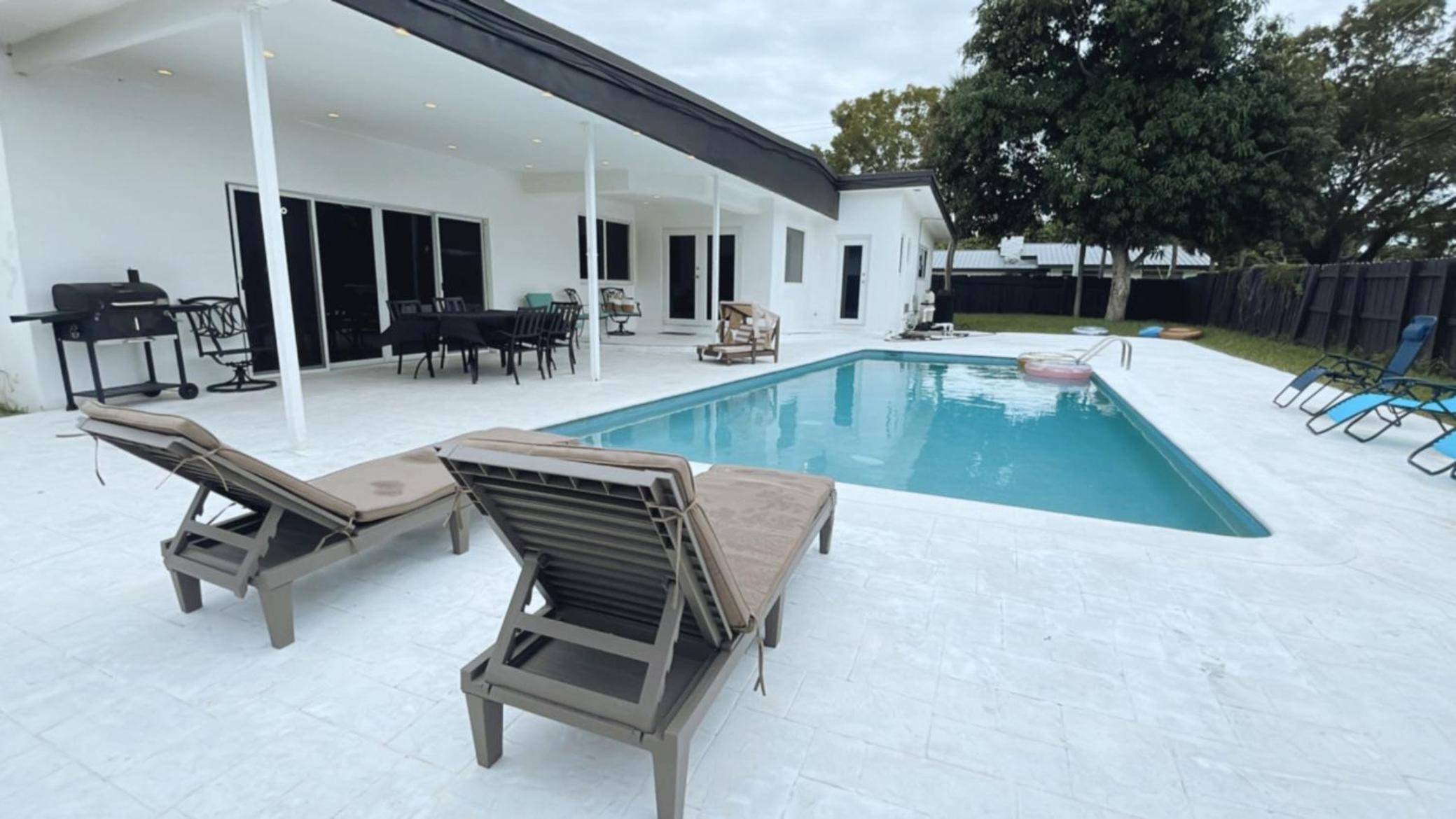 Pool Villa