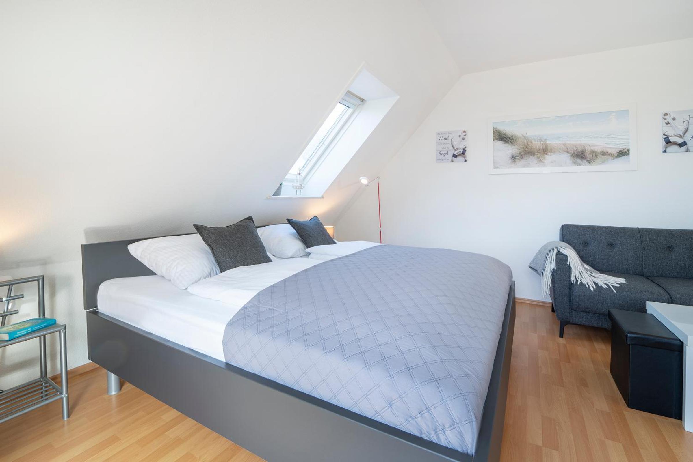 Schützenstraße 31 Dachperle en Grömitz — hotel room