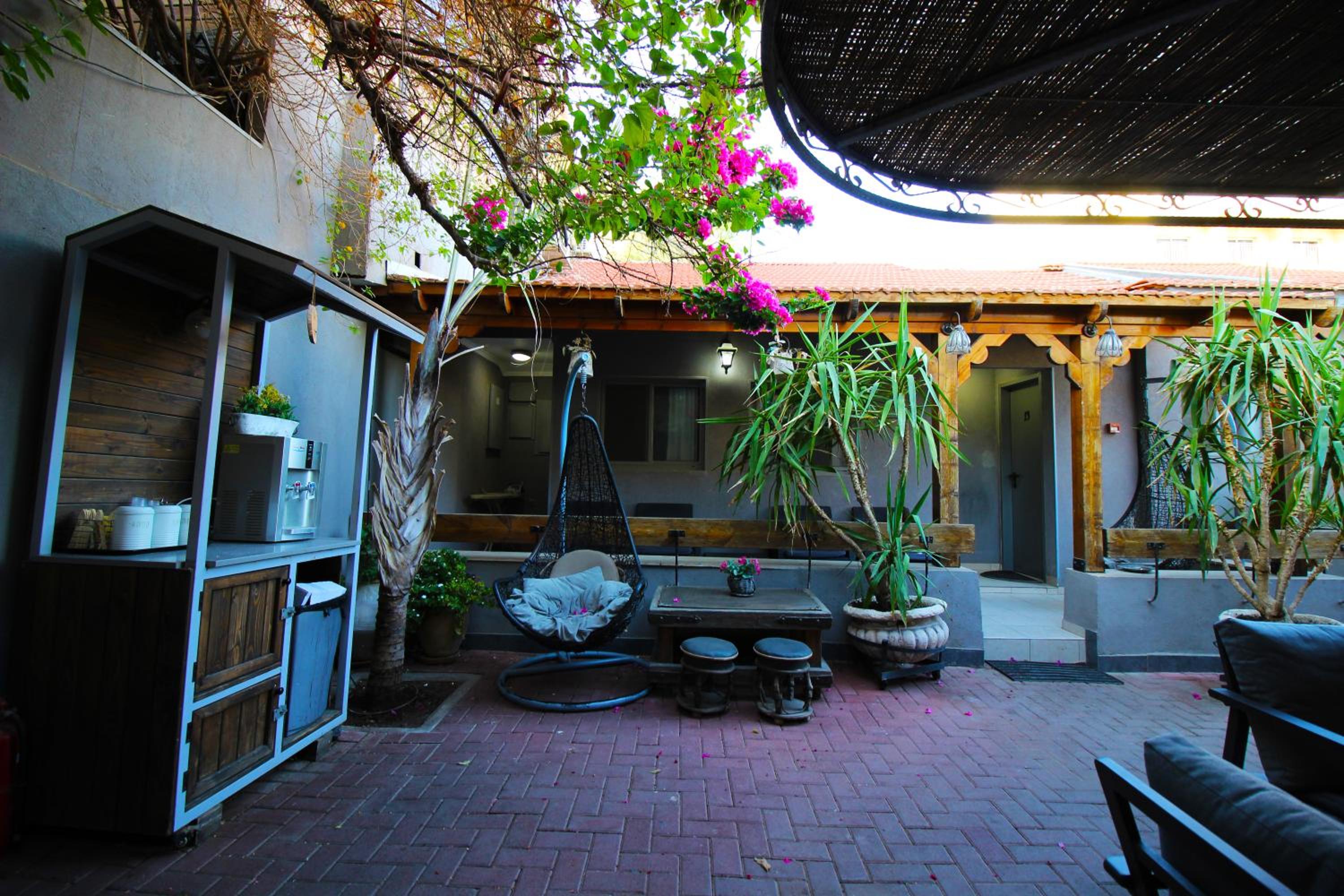 Sunset Inn