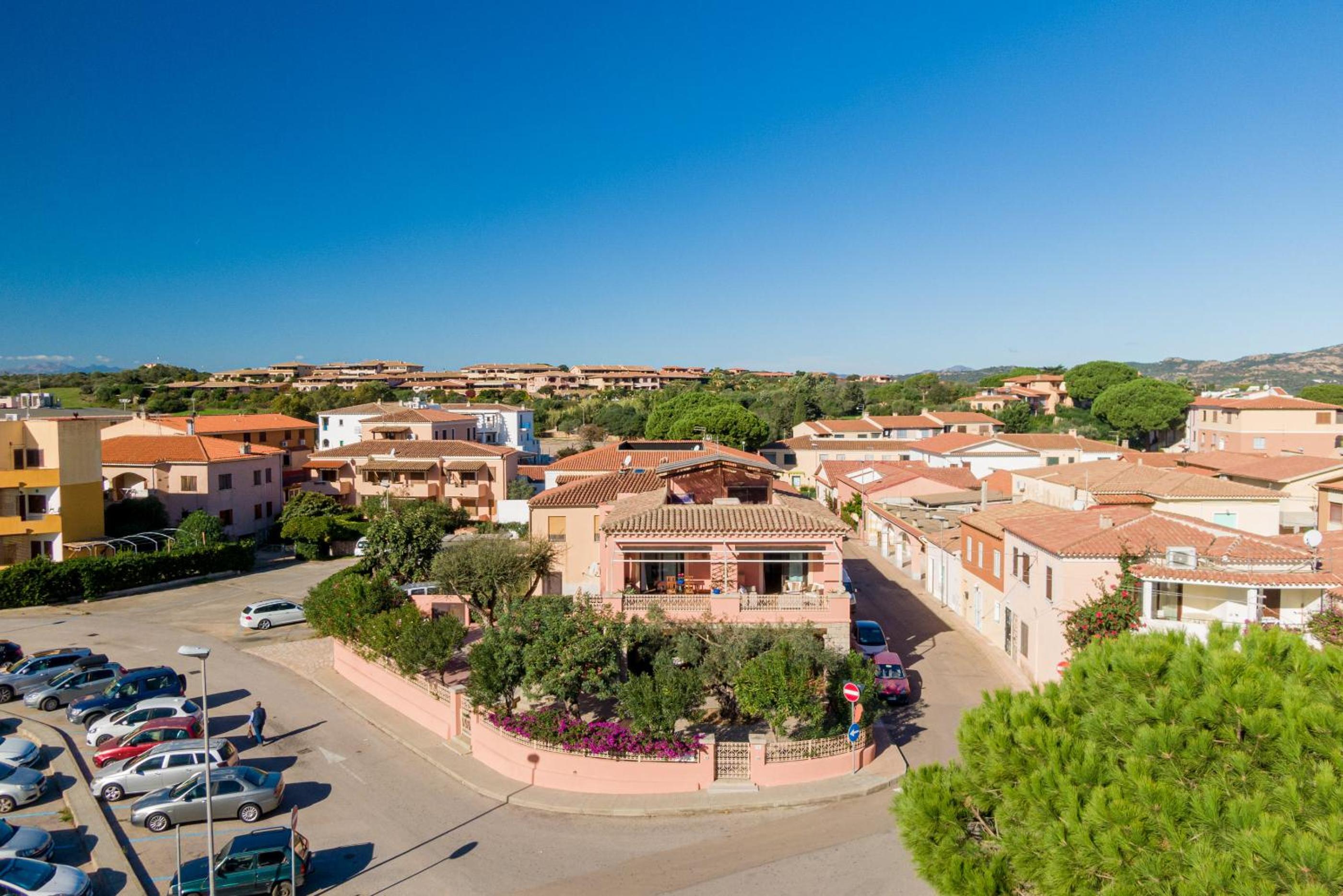 Porto San Paolo Apartments view 5