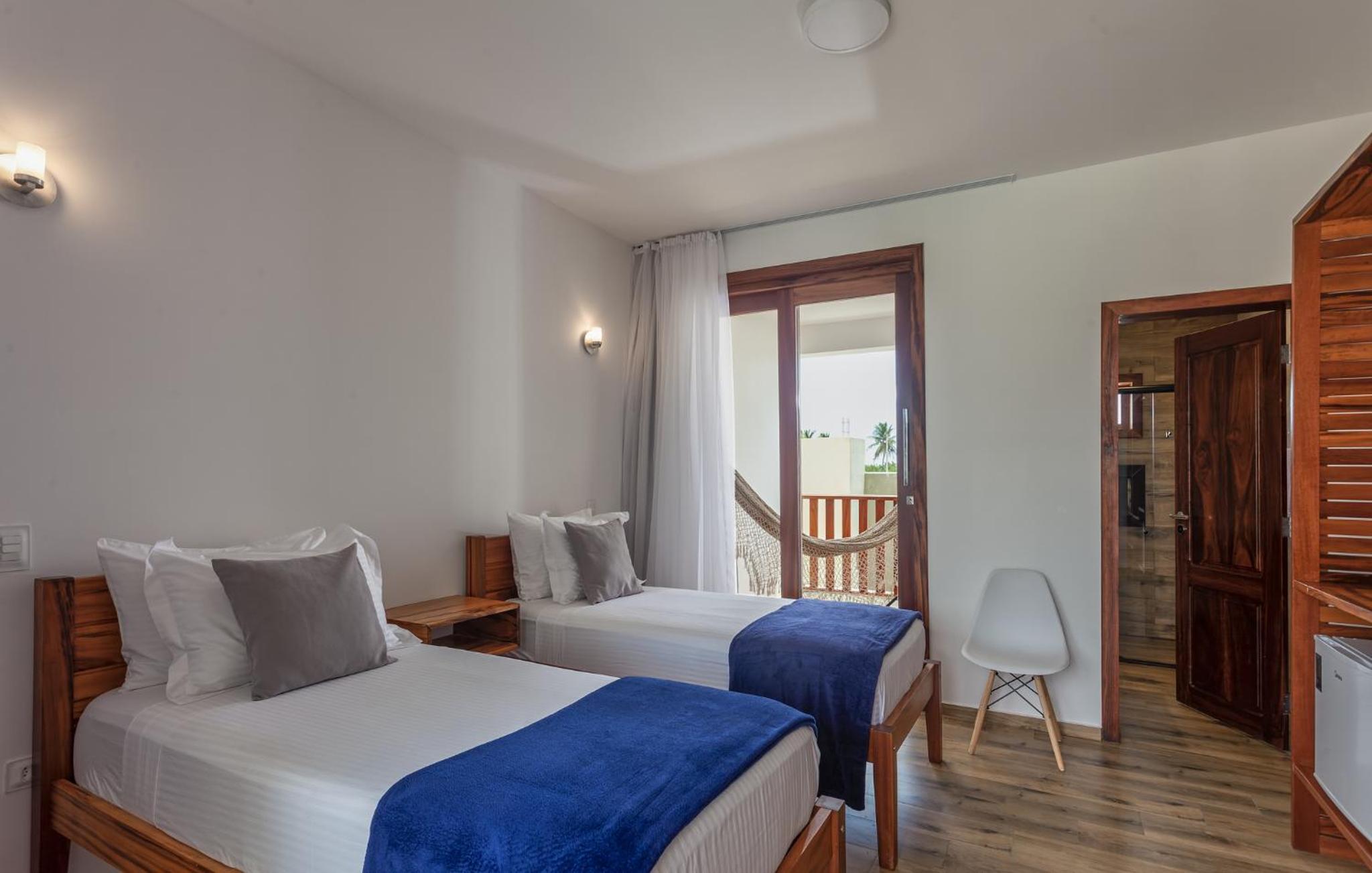 Aiolos Hotel & Discoveries
