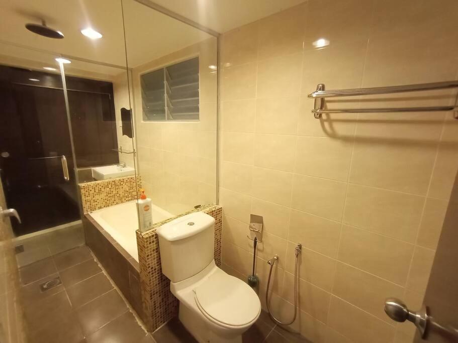 InstaStay Room Unit Marina Island Teluk Batik - 1 Bedroom Queen Bed & 2 Single Bed photo 5