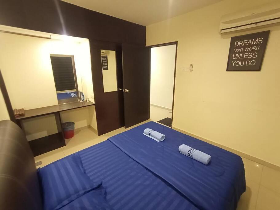 InstaStay Room Unit Marina Island Teluk Batik - 1 Bedroom Queen Bed & 2 Single Bed photo 4