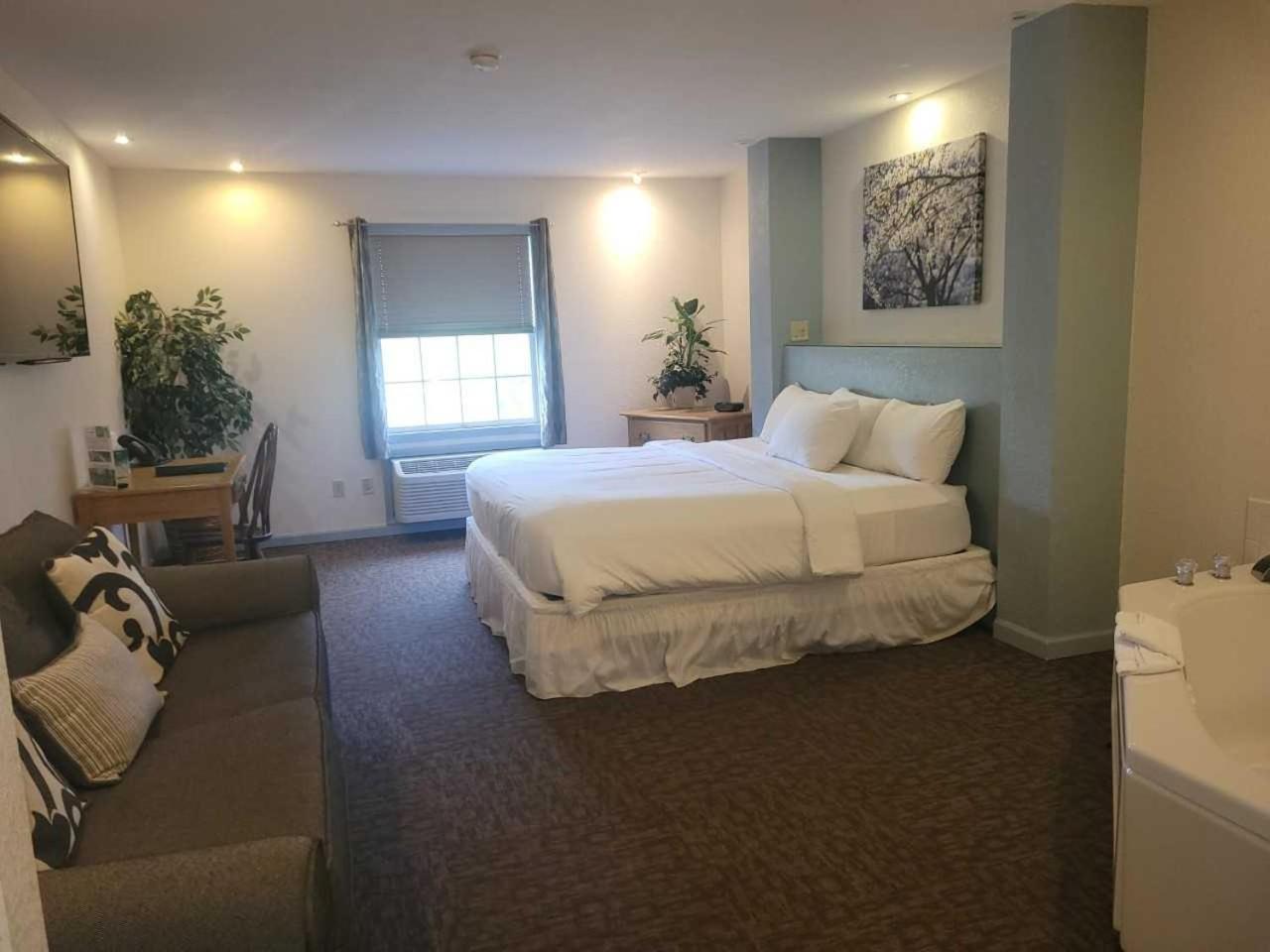 Brook Pointe Resort