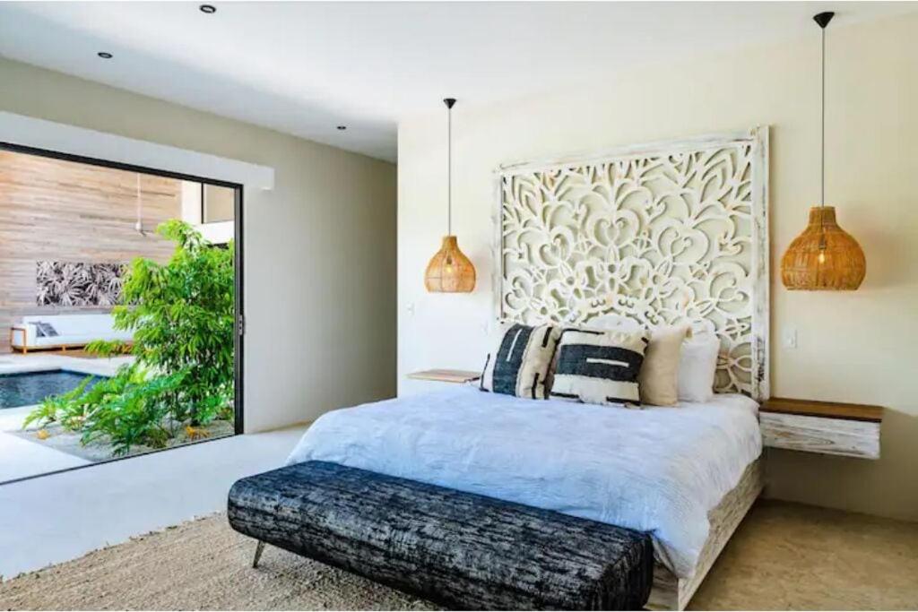 8bd Villa ✪ Top Luxury & Exclusive Villa ✪ up to 24 guests view 4