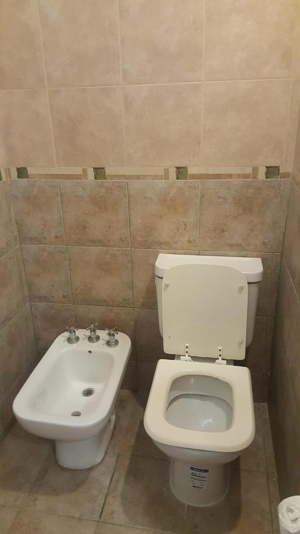 CASA 6 A Malibú 3km del Aeropuerto Podes dejar tu auto