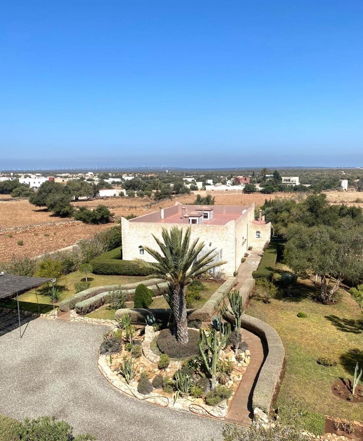Maison Mimosa, lovely 3 bedroom villa with a Large pool view 3