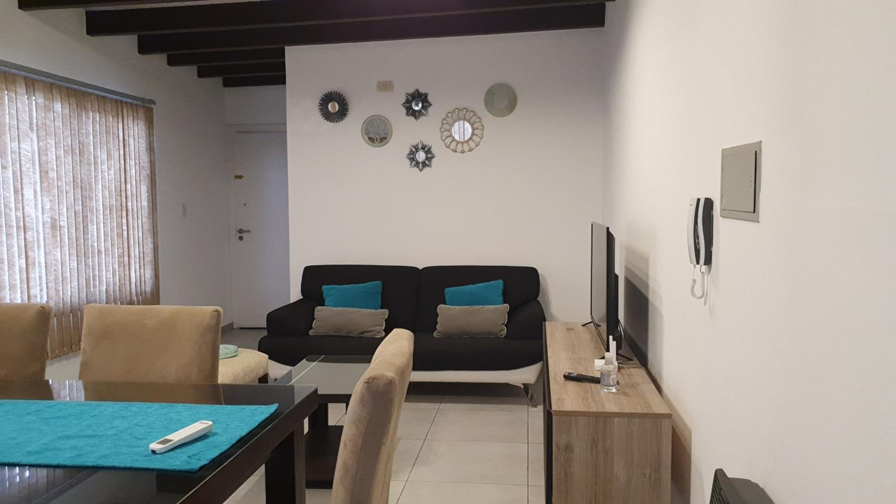 Apartamento Deluxe Senderos del Vino I, con cochera incluida, Desayuno opcional