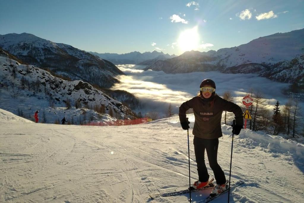 Skichaletcervinia Ski in Ski out 8p op piste nr. 5 uitzicht Matterhorn