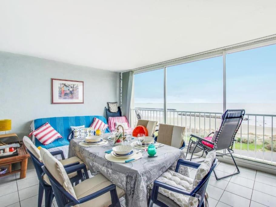 MOM' Blue Paradise Front De Mer 3 étoiles 61 m2 CAP'Diem 3 Clim - Idéal pr un Séjour de 15j ou plus ! Wifi, lit 160 - 4è Ascenseur, Parking, Piscine, Pétan
