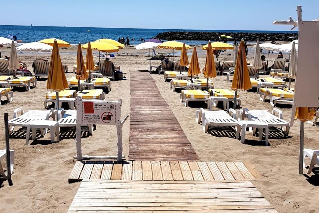 MOM' Blue Paradise Front De Mer 3 étoiles 61 m2 CAP'Diem 3 Clim - Idéal pr un Séjour de 15j ou plus ! Wifi, lit 160 - 4è Ascenseur, Parking, Piscine, Pétan