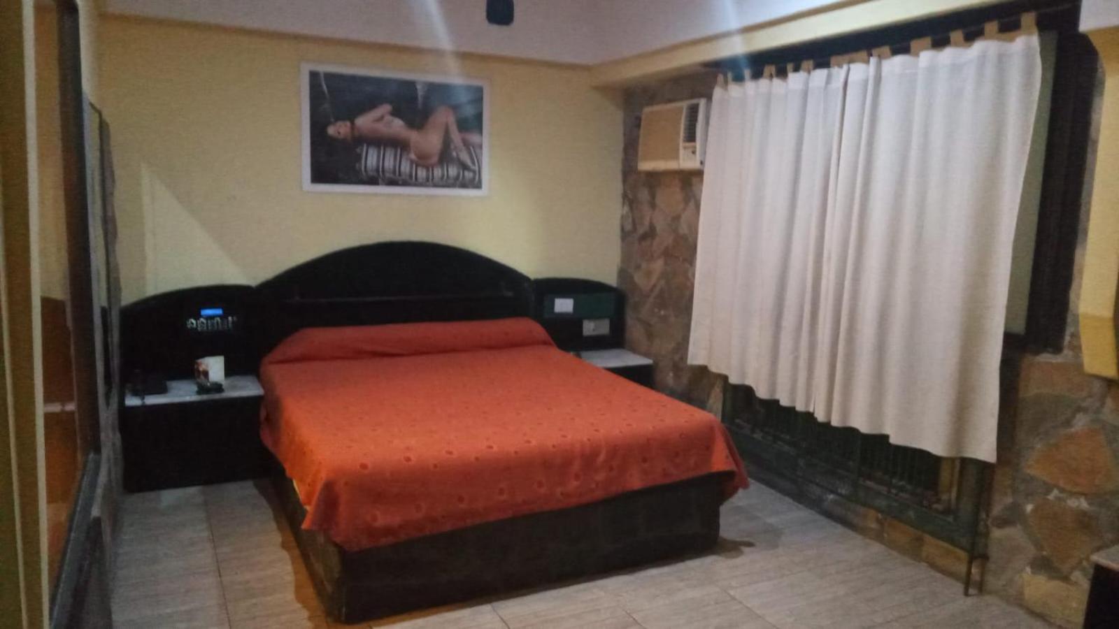 HOTEL PARQUE en Merlo- Buenos Aires