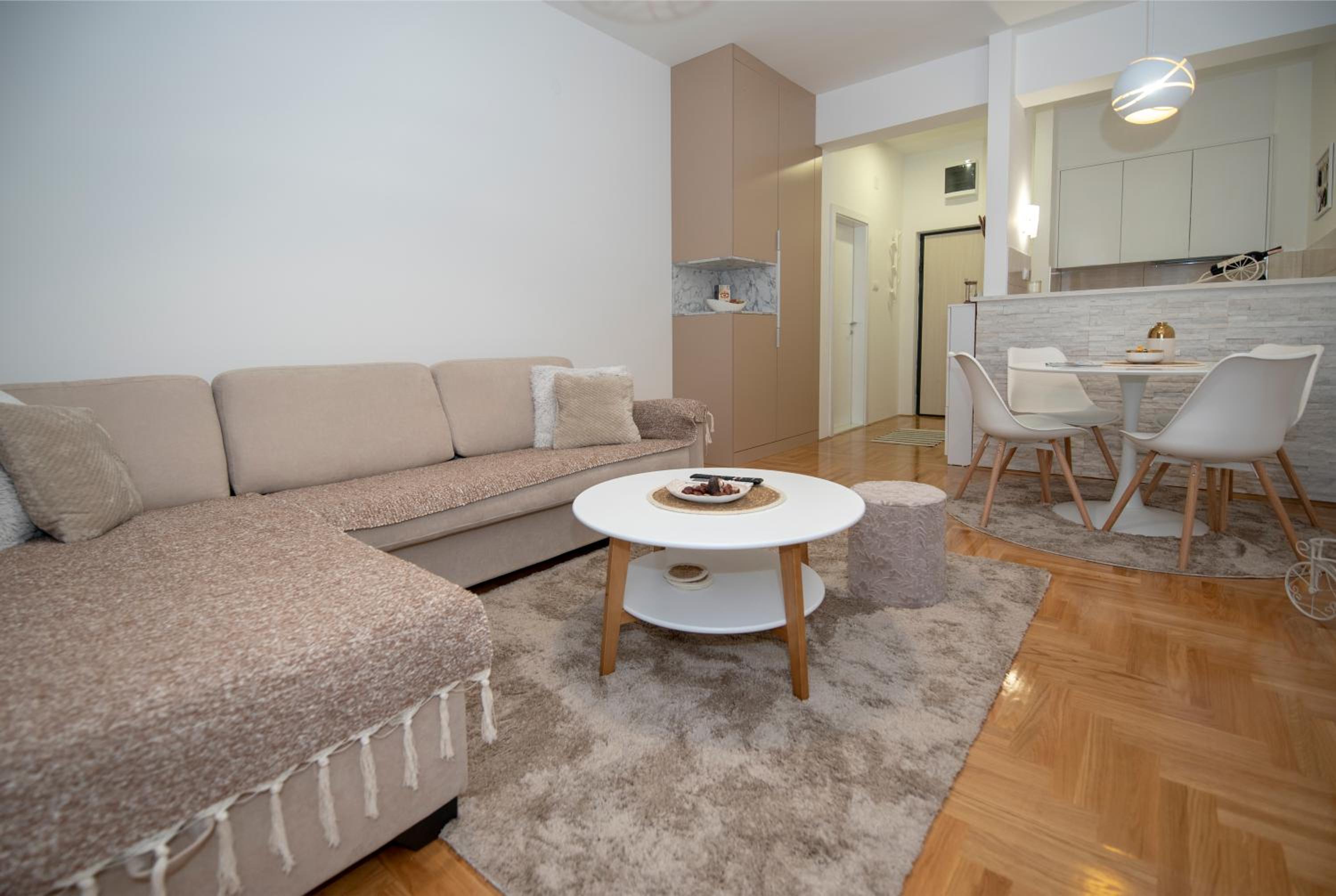 Apartment Sesame