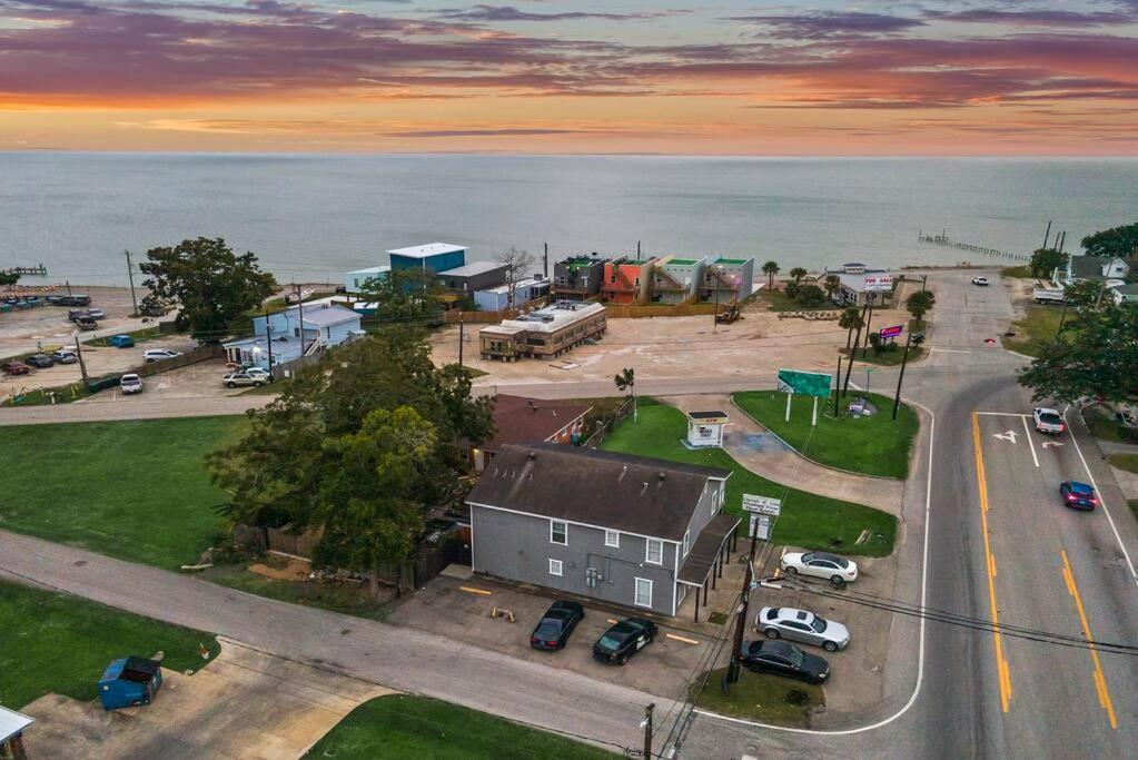 Sunnyside Retreat