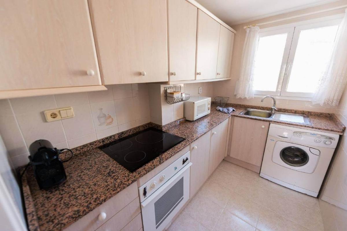 Apartamento Zeus 4 - PlusHolidays view 3