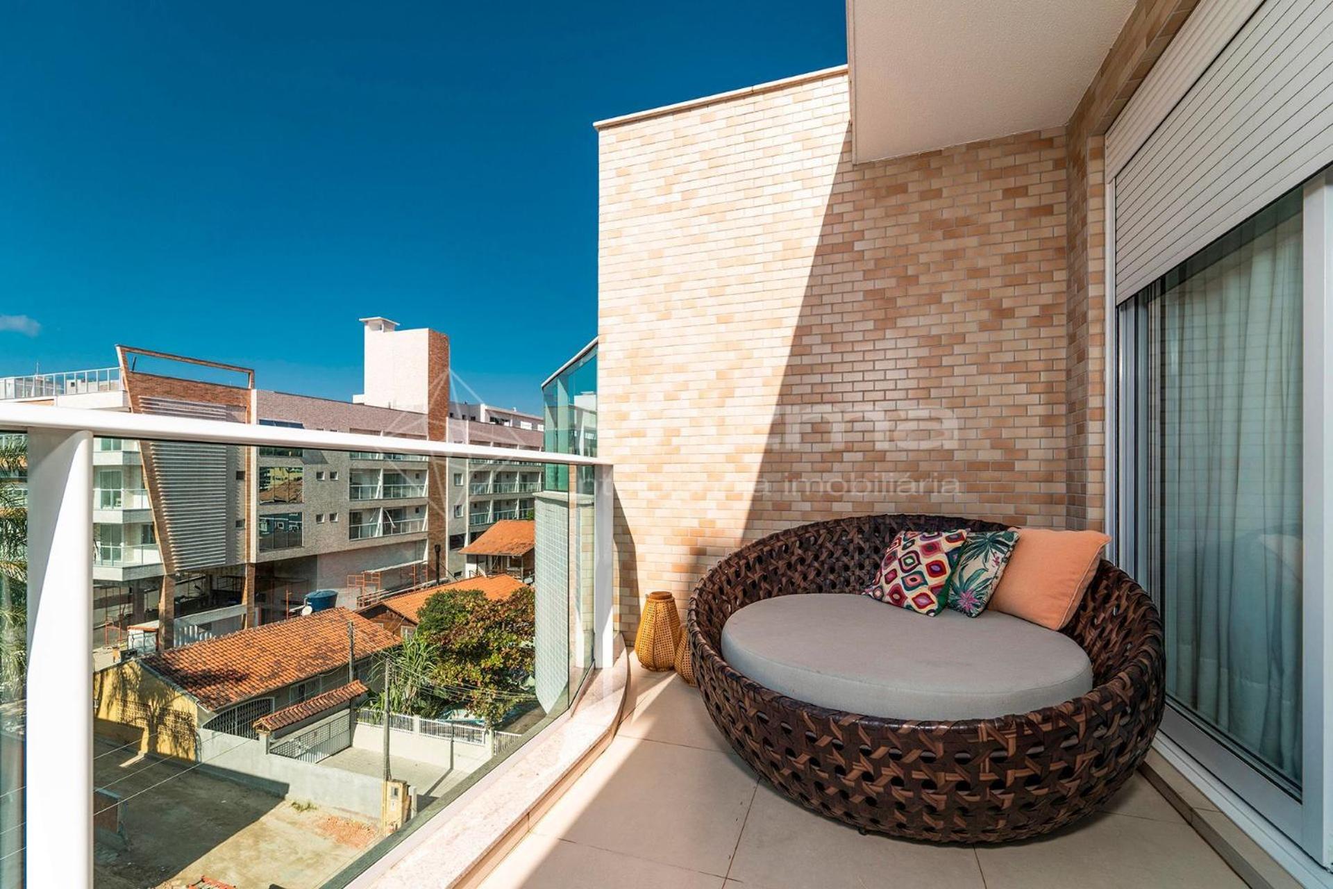 Boulevard 302 A - Excelente Cobertura em Condomínio de Alto Padrão.