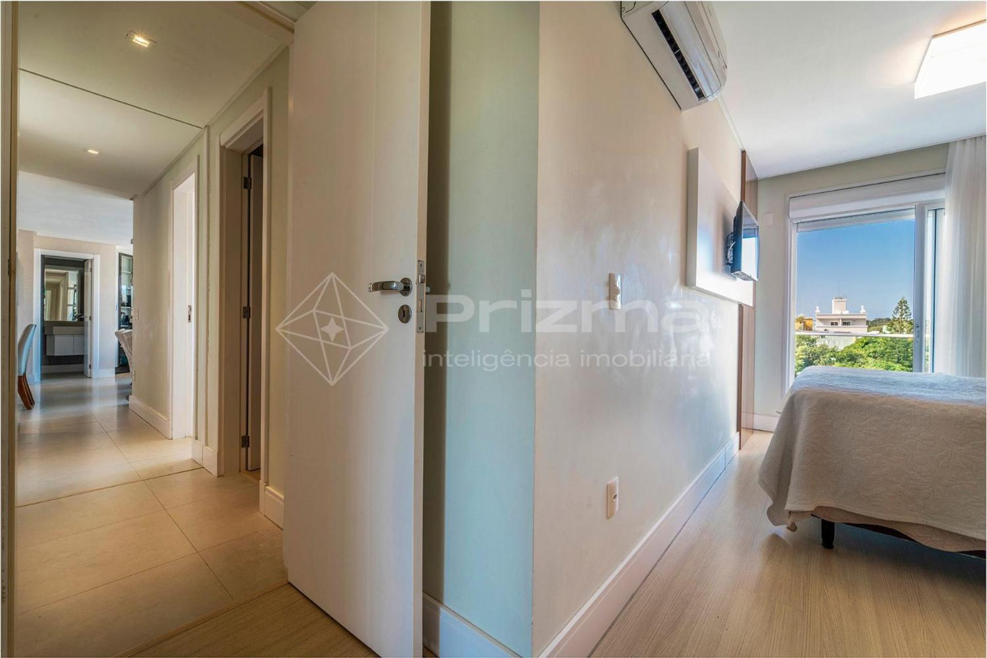 Boulevard 302 A - Excelente Cobertura em Condomínio de Alto Padrão.