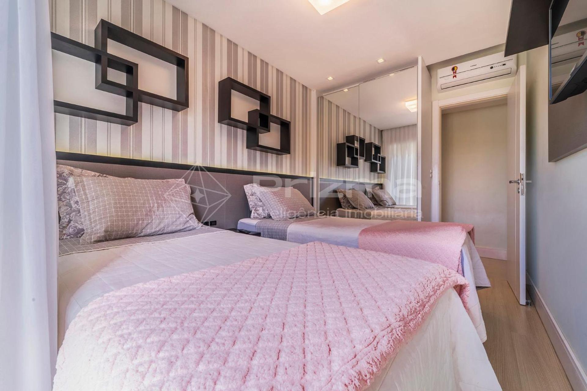 Boulevard 302 A - Excelente Cobertura em Condomínio de Alto Padrão.