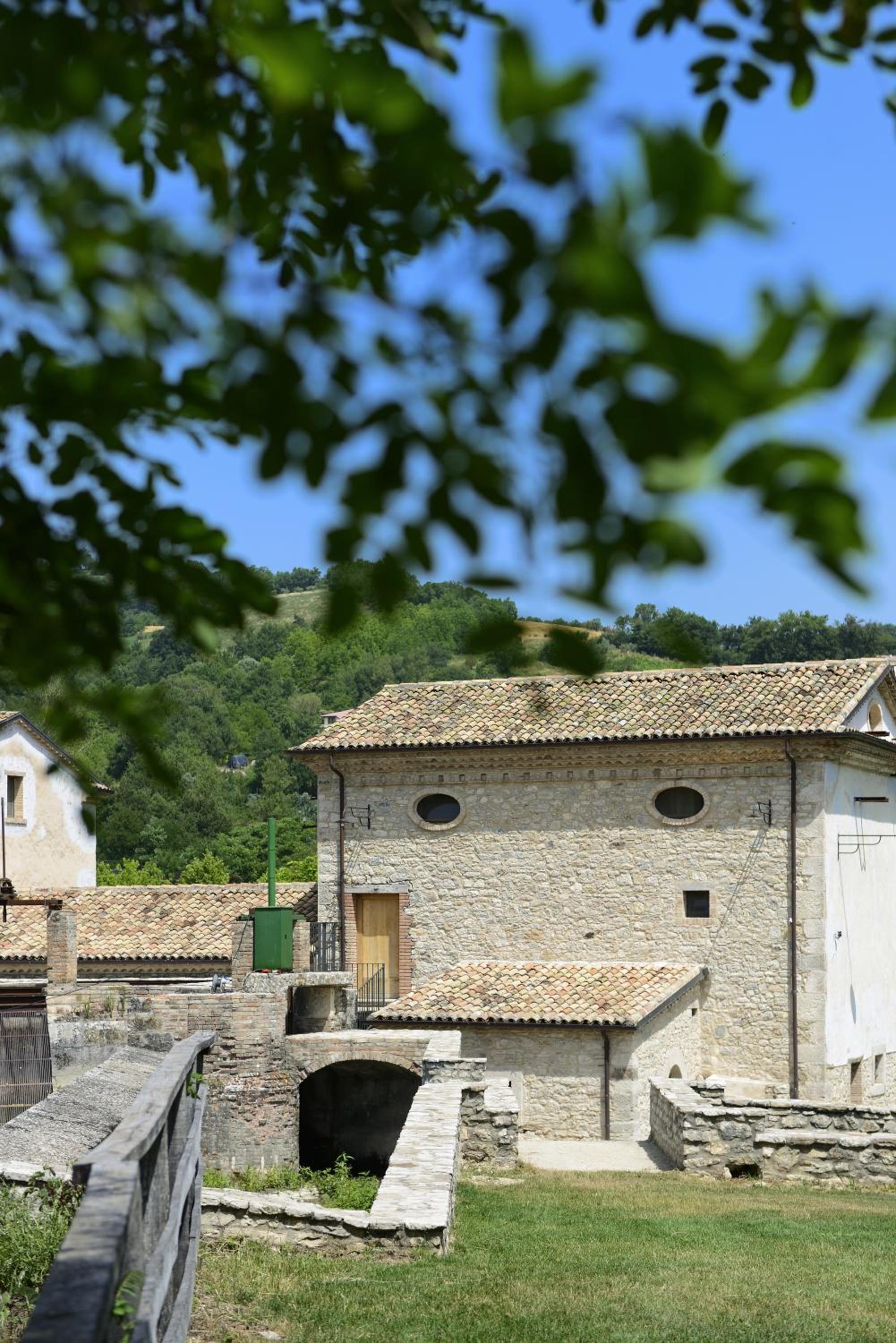 Photo 42