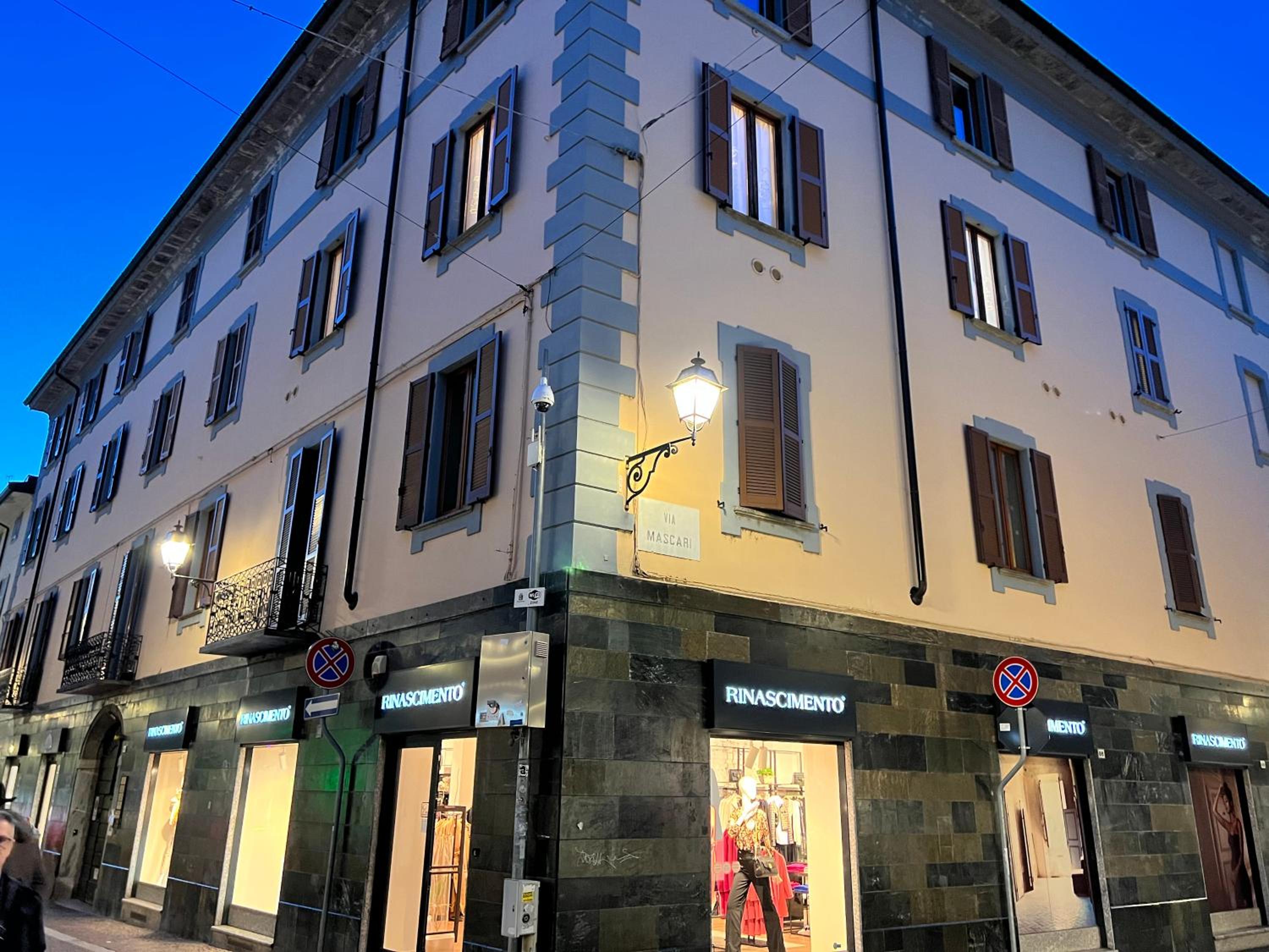 Casa Cavour Lecco - Downtown Design Penthouse