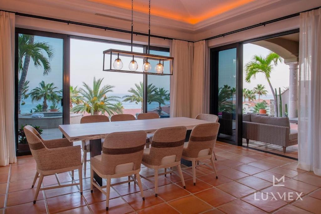 Amazing 5bd Villa Del Mar Villa with Full Staff and Steps from the Beach view 4