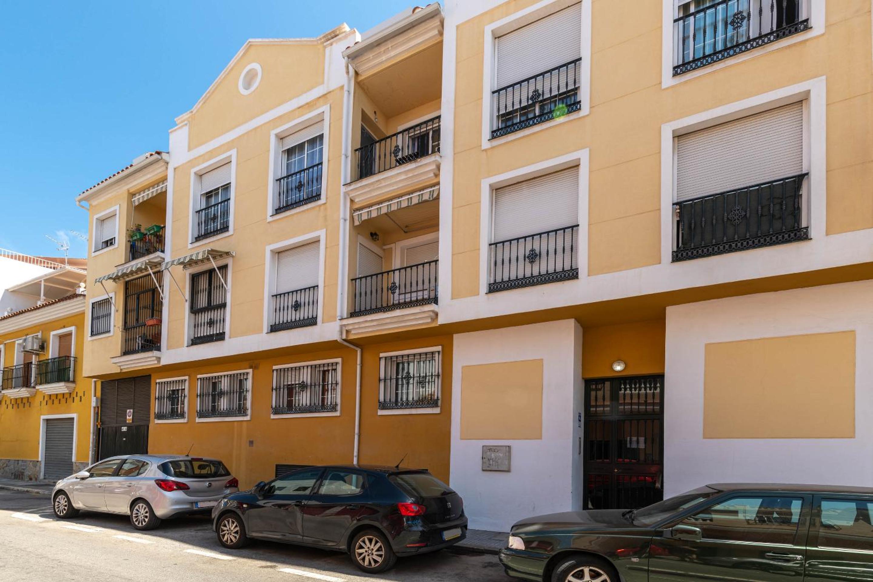 WintowinRentals - La Estancia FREE PARKING