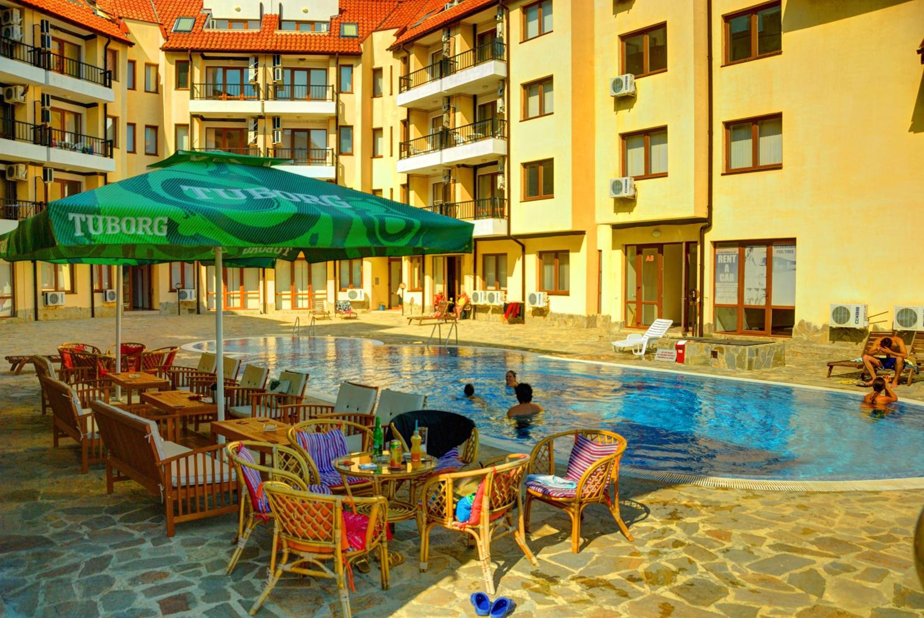 Oasis Beach Apartments Kamchia view 5