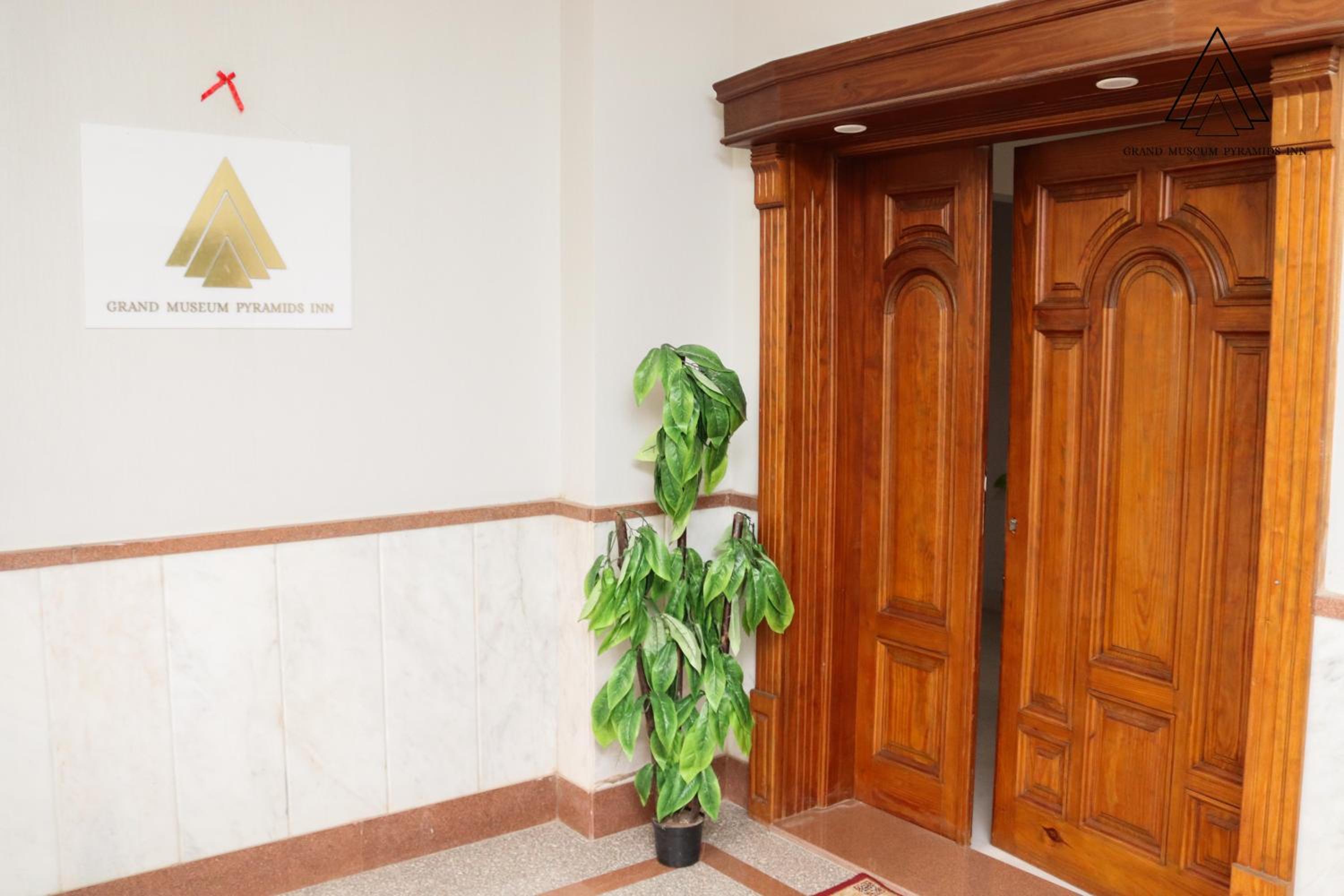 Grand Museum Pyramids Inn