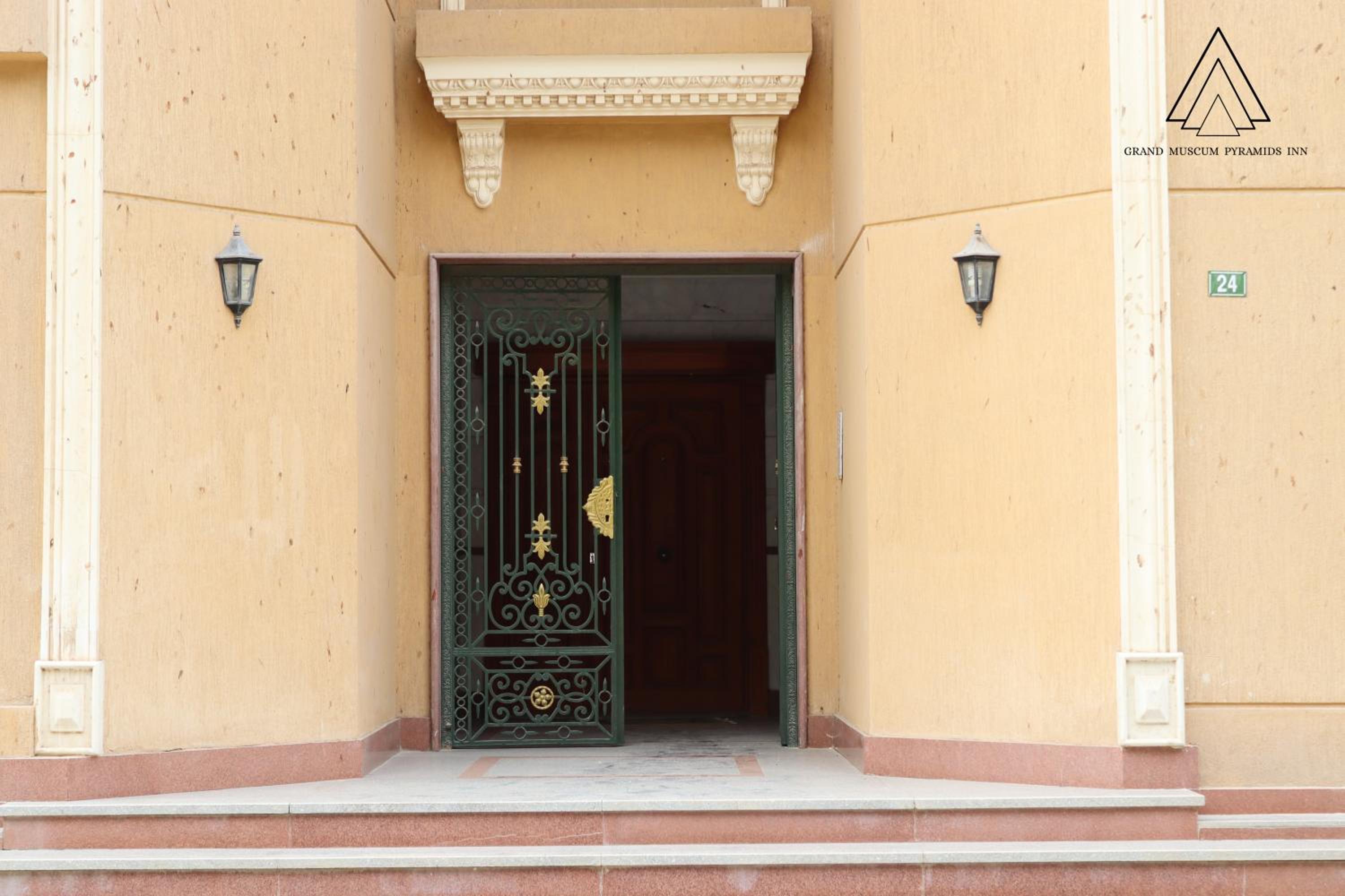 Grand Museum Pyramids Inn