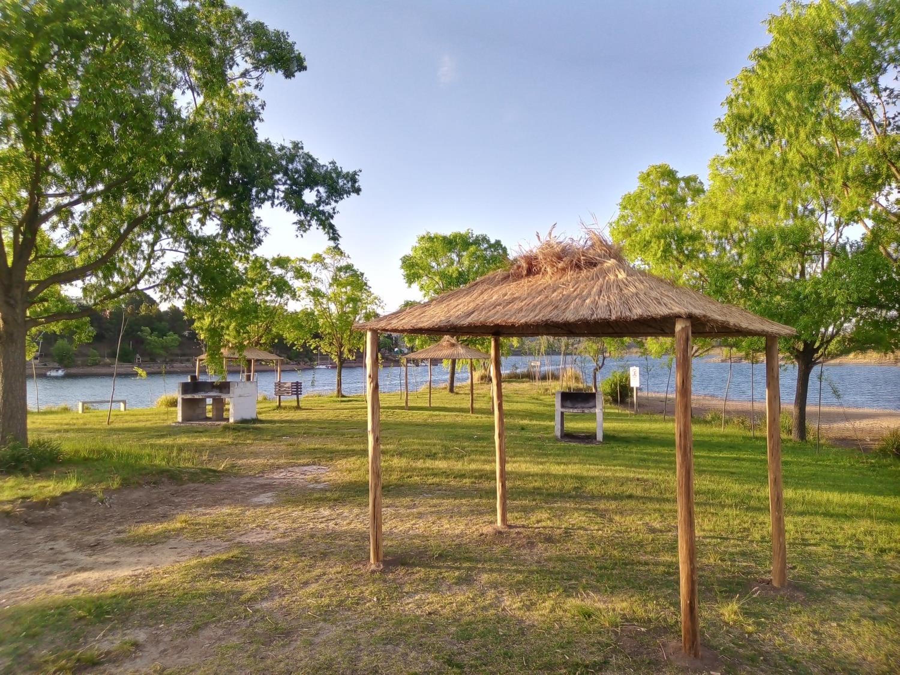 Cabaña en el lago