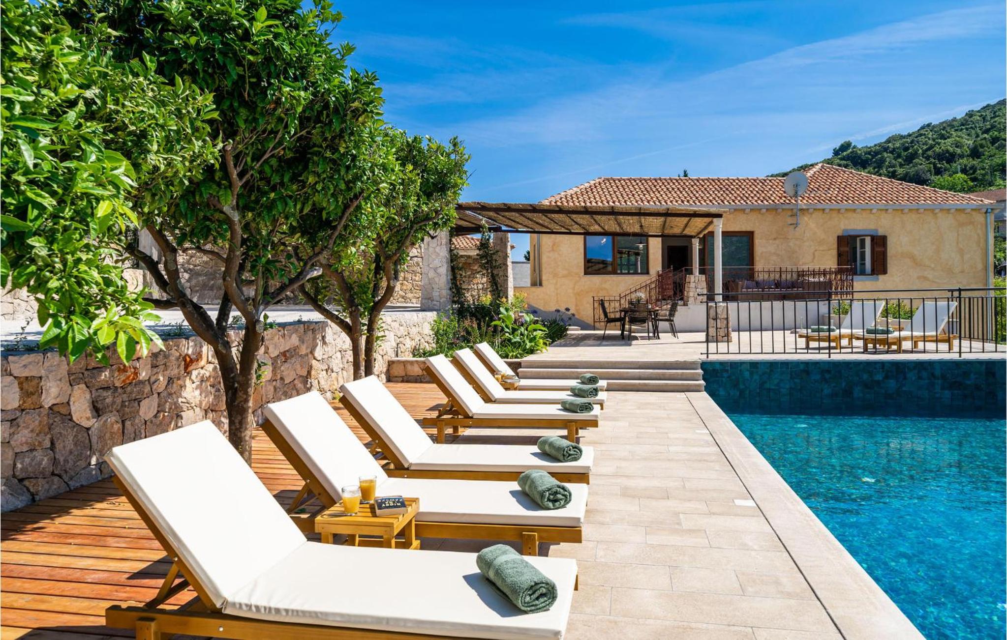 Nice Home In Gruda With Outdoor Swimming Pool
