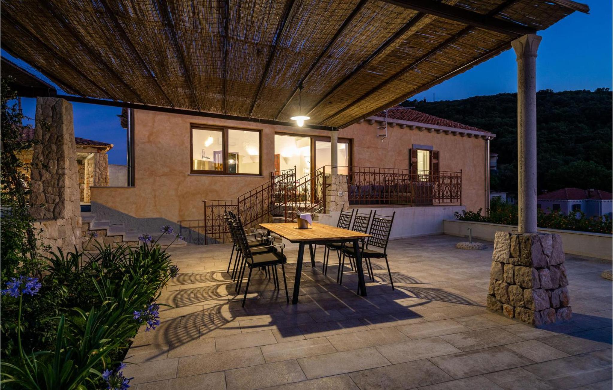 Nice Home In Gruda With Outdoor Swimming Pool
