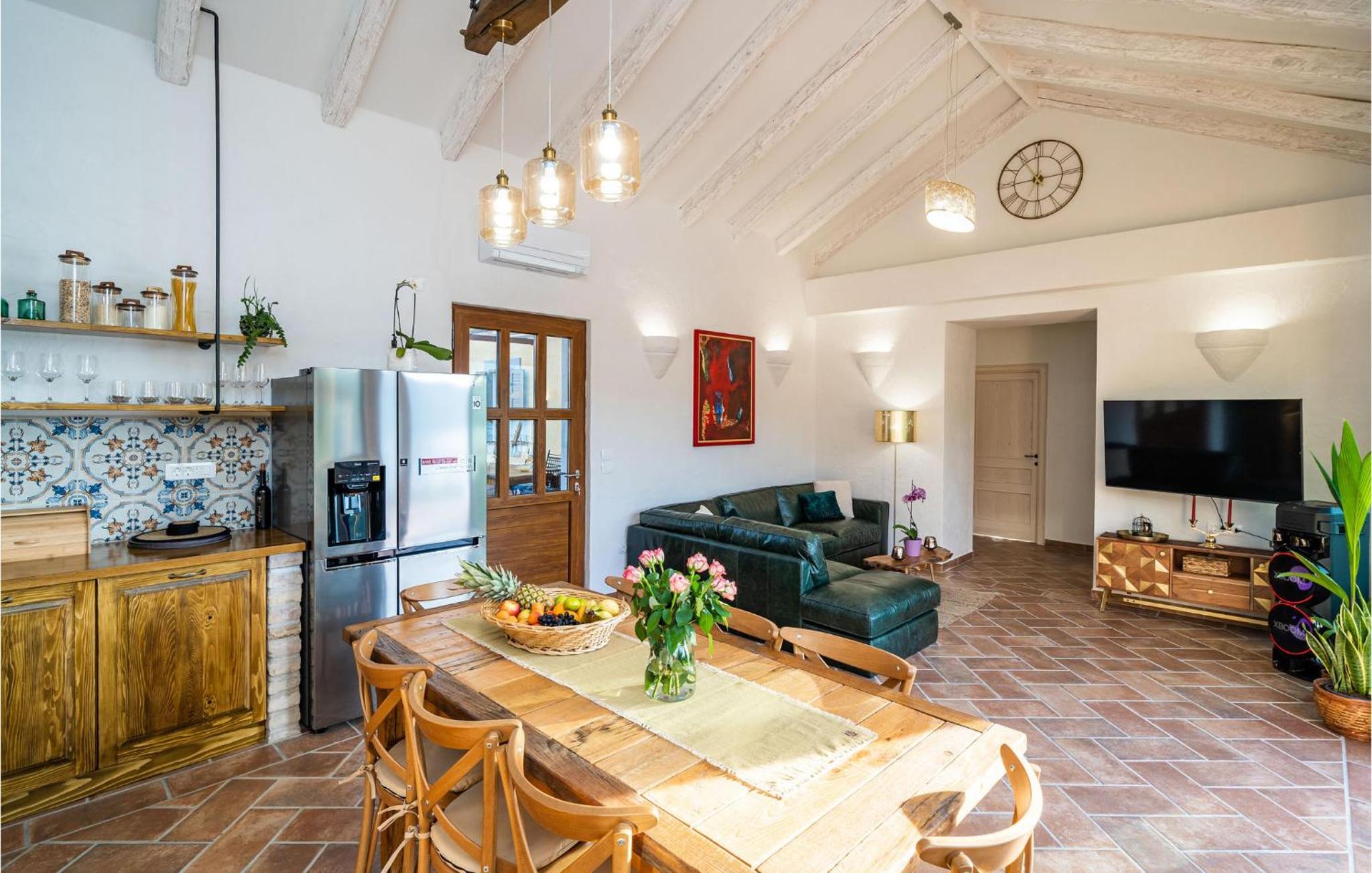 Nice Home In Gruda With Outdoor Swimming Pool
