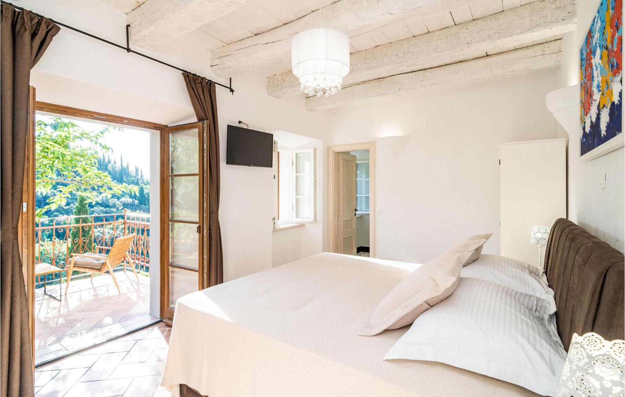 Nice Home In Gruda With Outdoor Swimming Pool